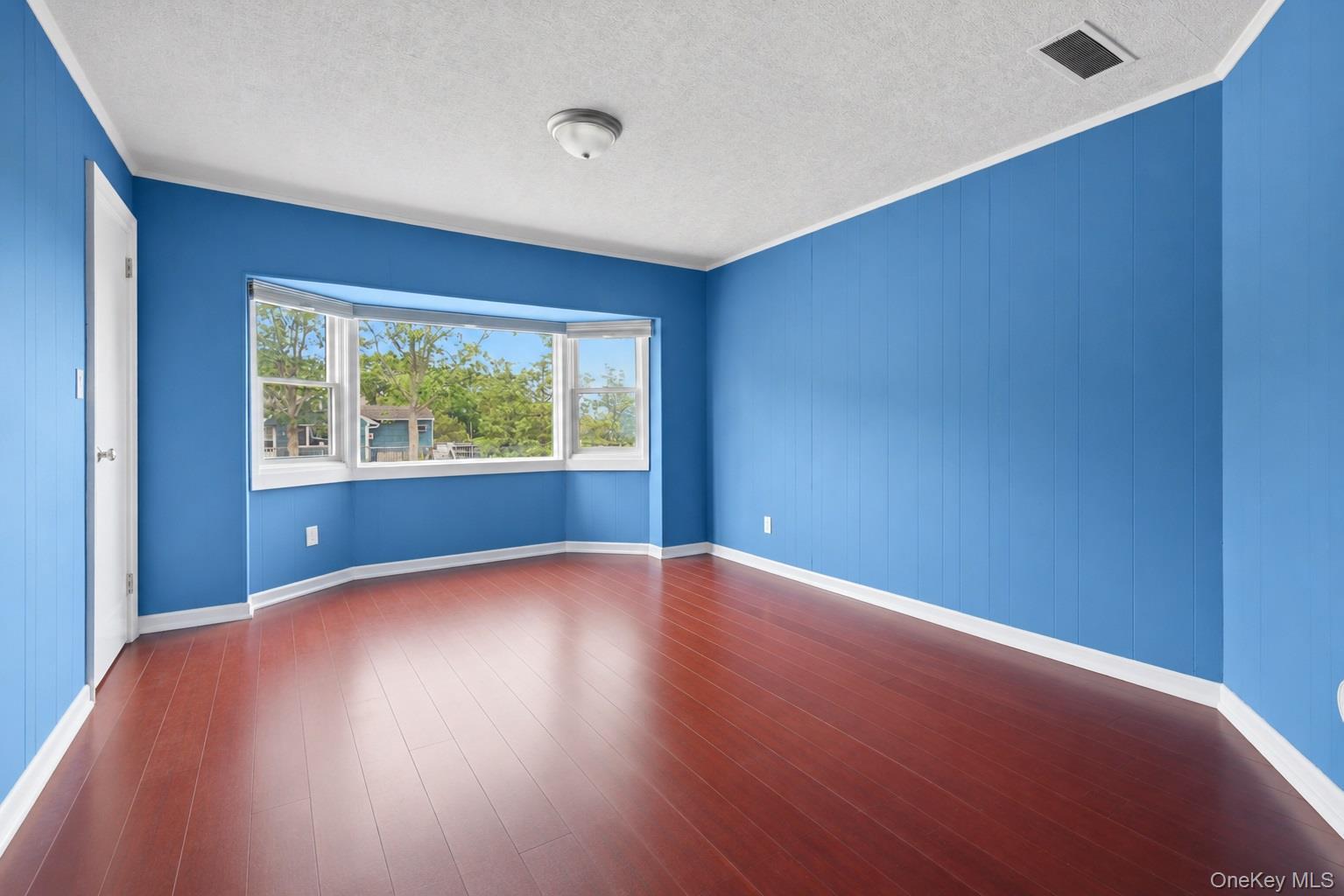 Single Family Moon Avenue Suffolk County, NY 11901, MLS-1015716-18