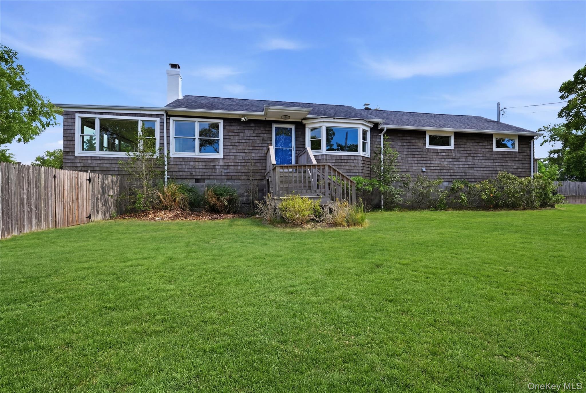Single Family Moon Avenue Suffolk County, NY 11901, MLS-1015716-4