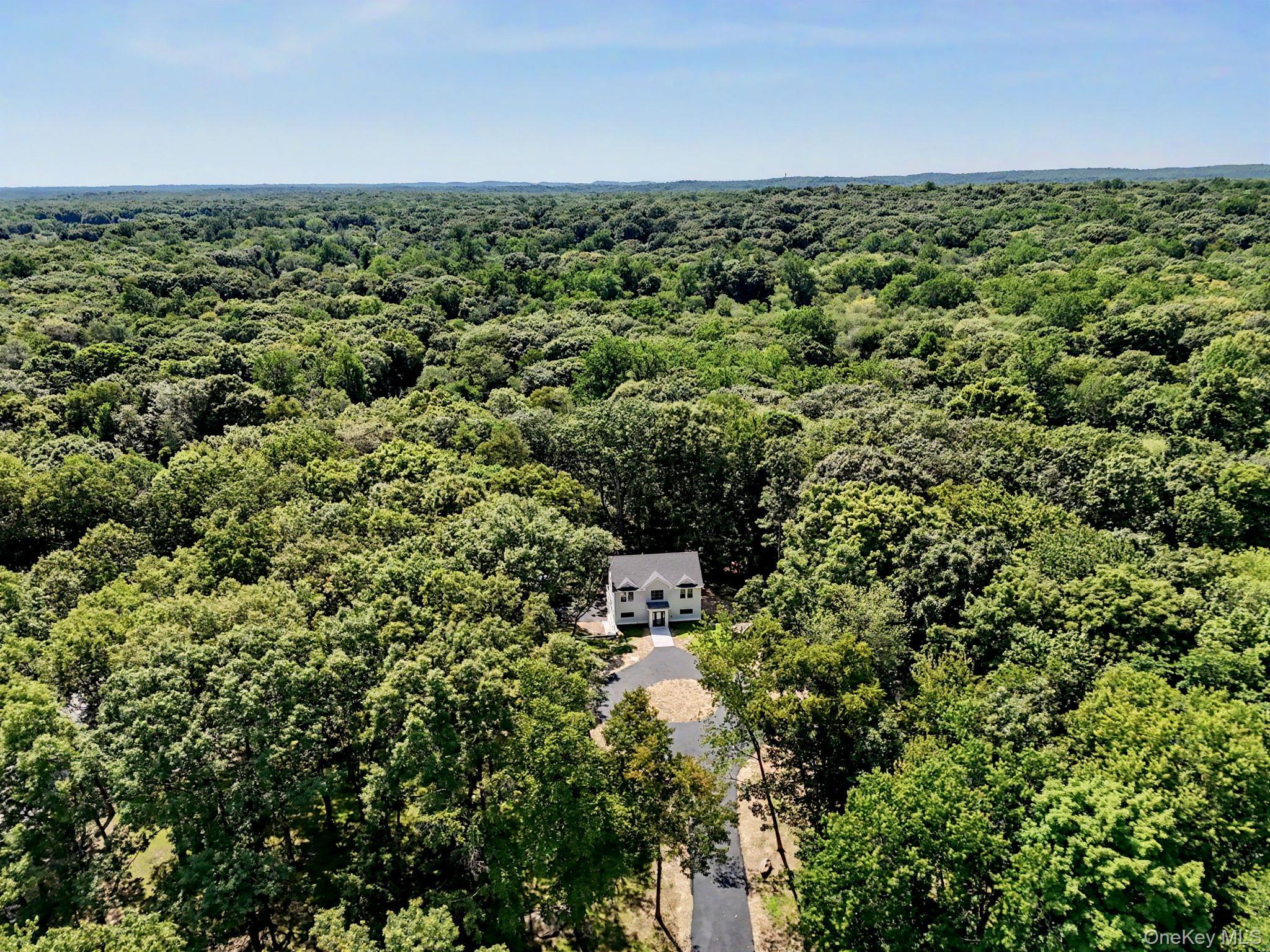 Single Family Laurel Road Westchester County, NY 10590, MLS-1015735-5