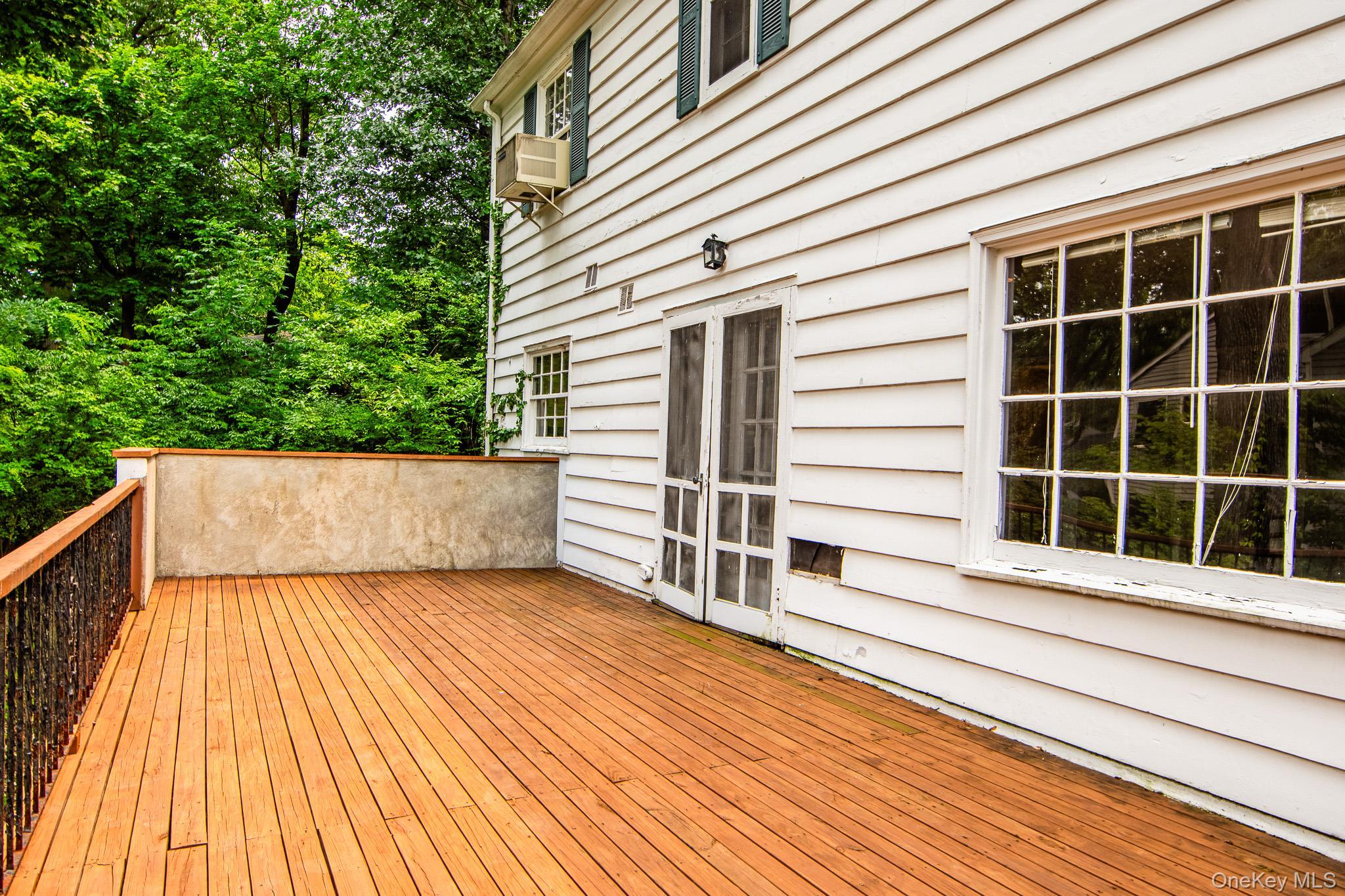 Single Family Independence Avenue Bronx, NY 10471, MLS-1015772-12