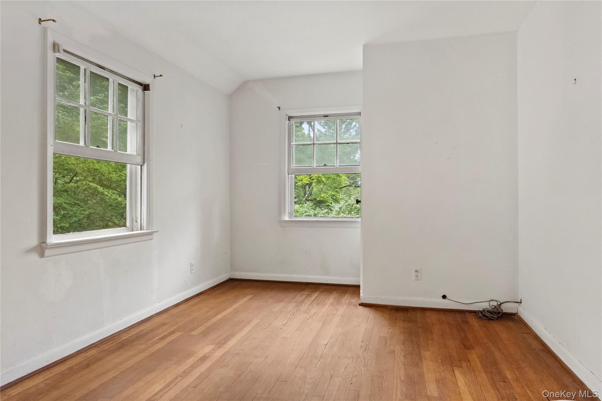 Single Family Independence Avenue Bronx, NY 10471, MLS-1015772-23