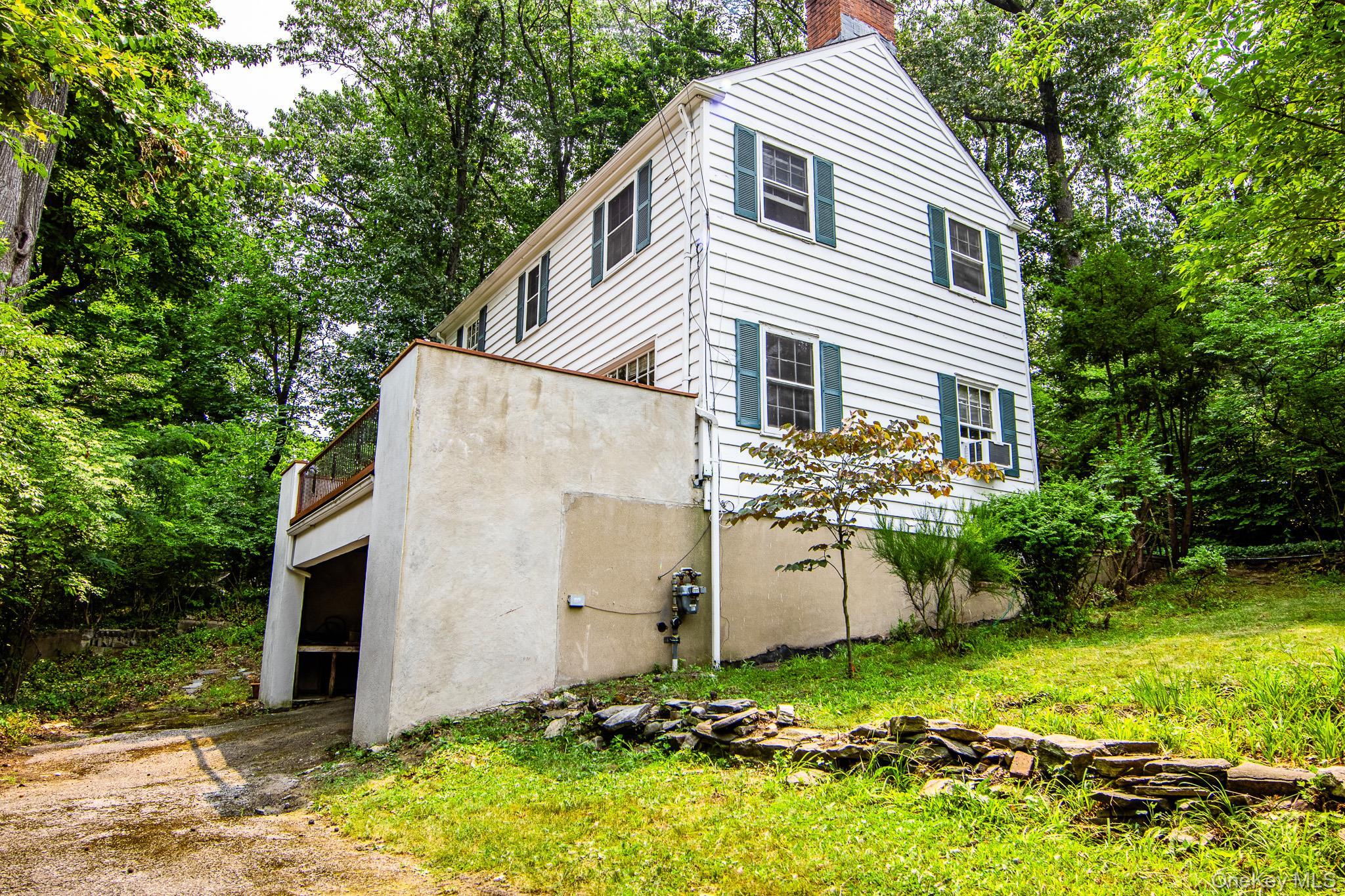 Single Family Independence Avenue Bronx, NY 10471, MLS-1015772-25
