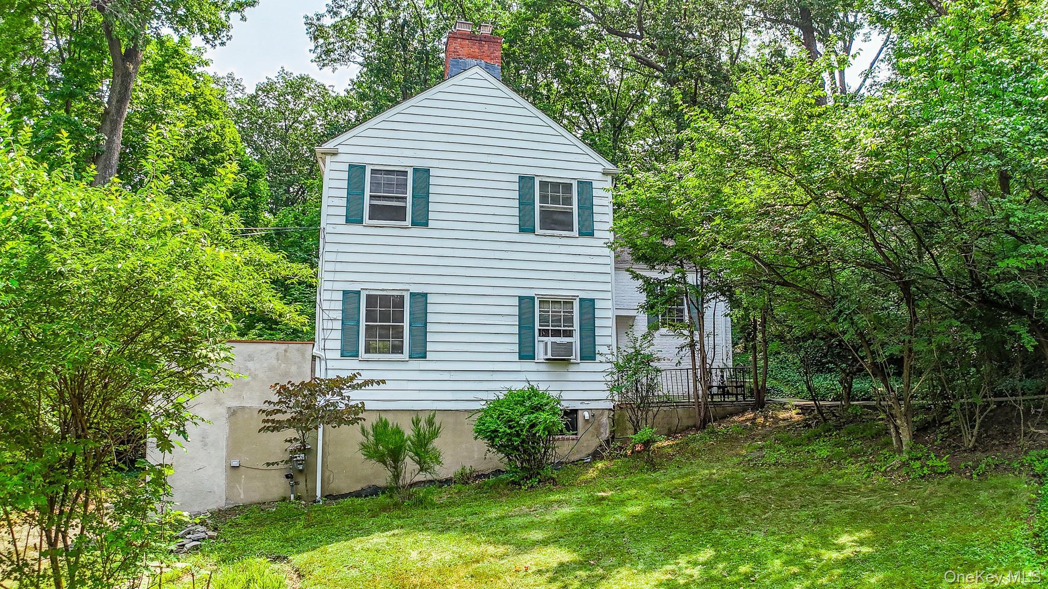 Single Family Independence Avenue Bronx, NY 10471, MLS-1015772-3