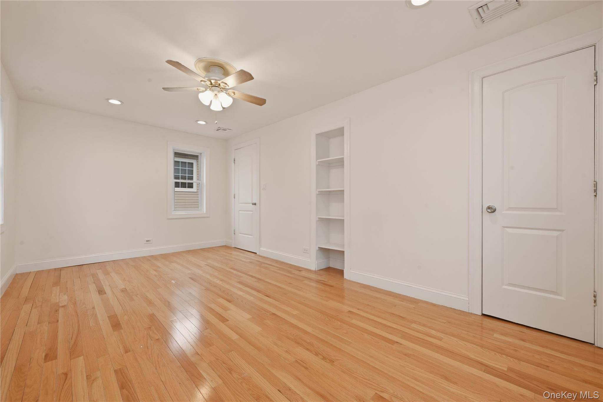 Single Family Prospect Street Nassau County, NY 11801, MLS-1015792-19