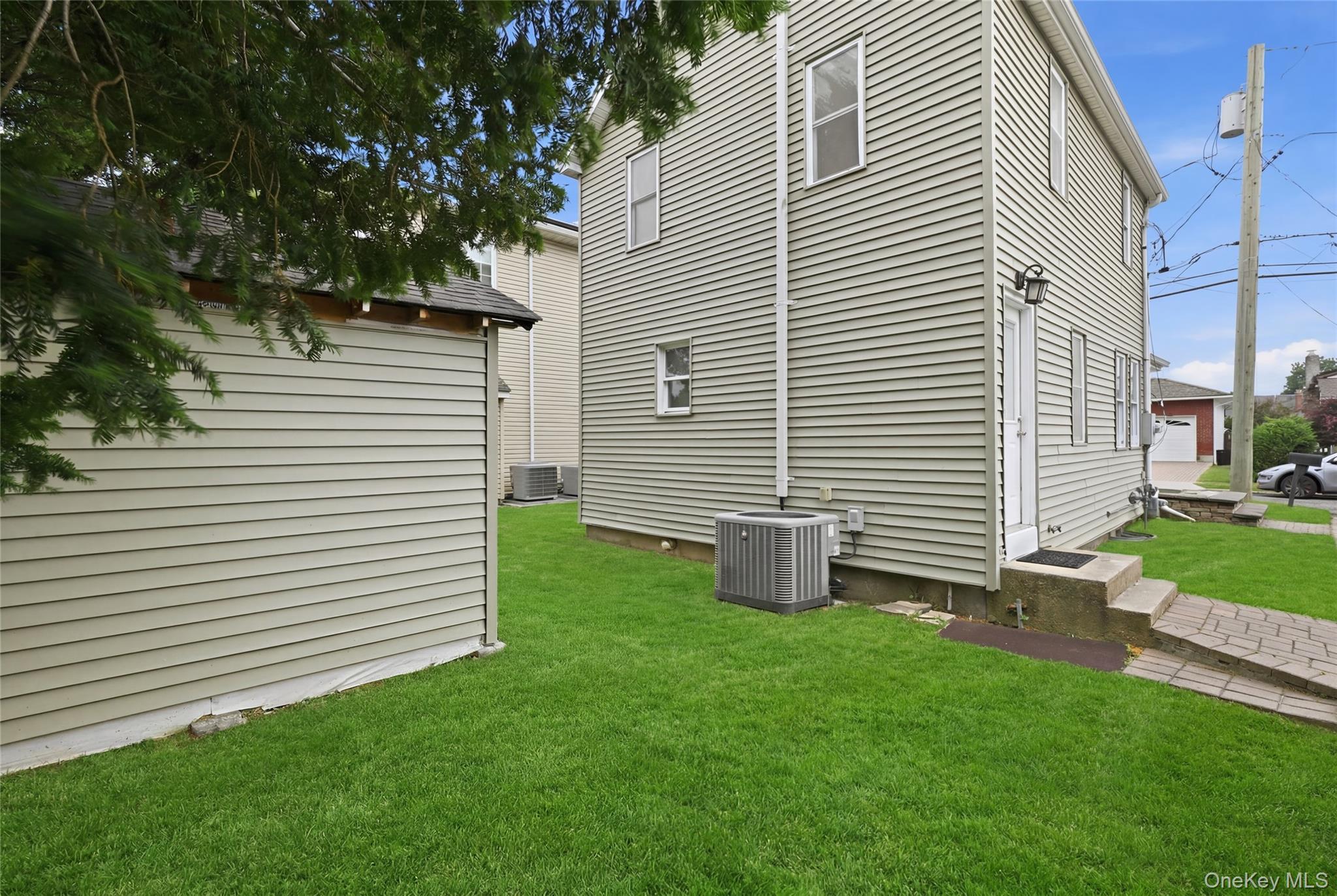 Single Family Prospect Street  Nassau County, NY 11801, MLS-1015792-24