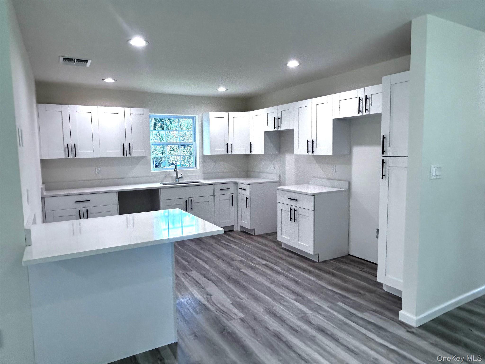Single Family Highview Avenue Rockland County, NY 10980, MLS-1015808-6