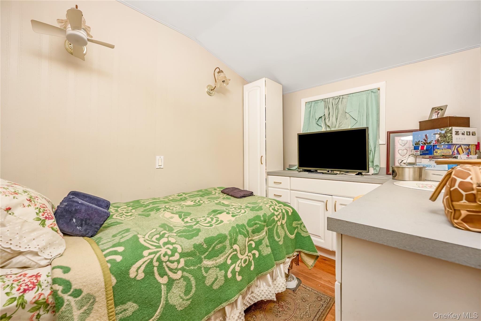 Single Family Sheridan Boulevard Nassau County, NY 11096, MLS-1015857-15