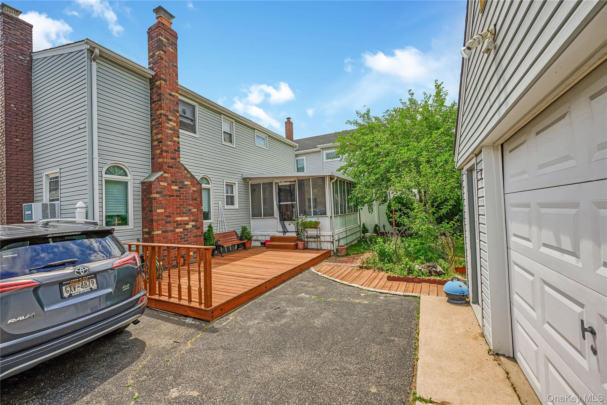 Single Family Sheridan Boulevard Nassau County, NY 11096, MLS-1015857-23