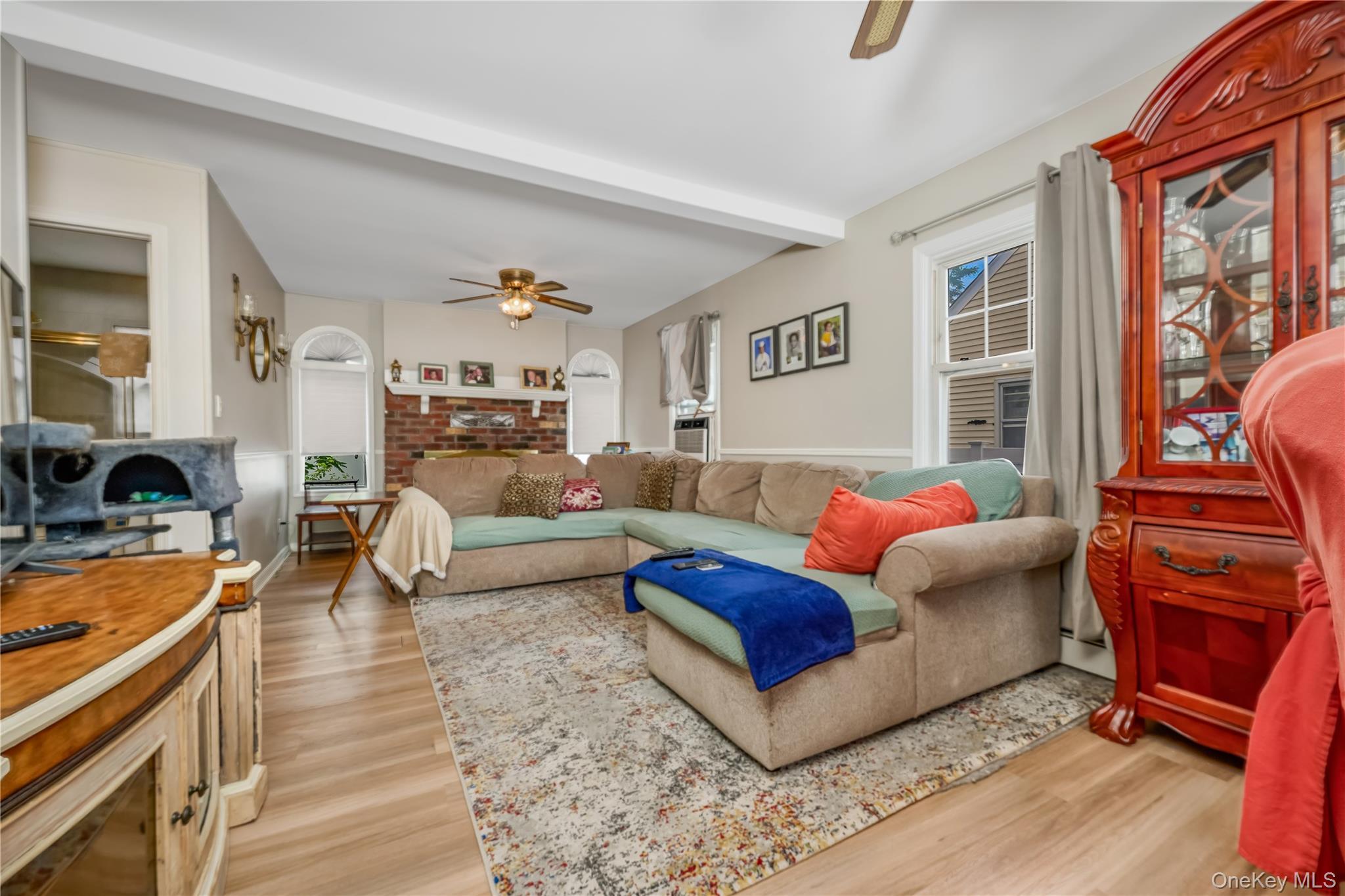Single Family Sheridan Boulevard Nassau County, NY 11096, MLS-1015857-4