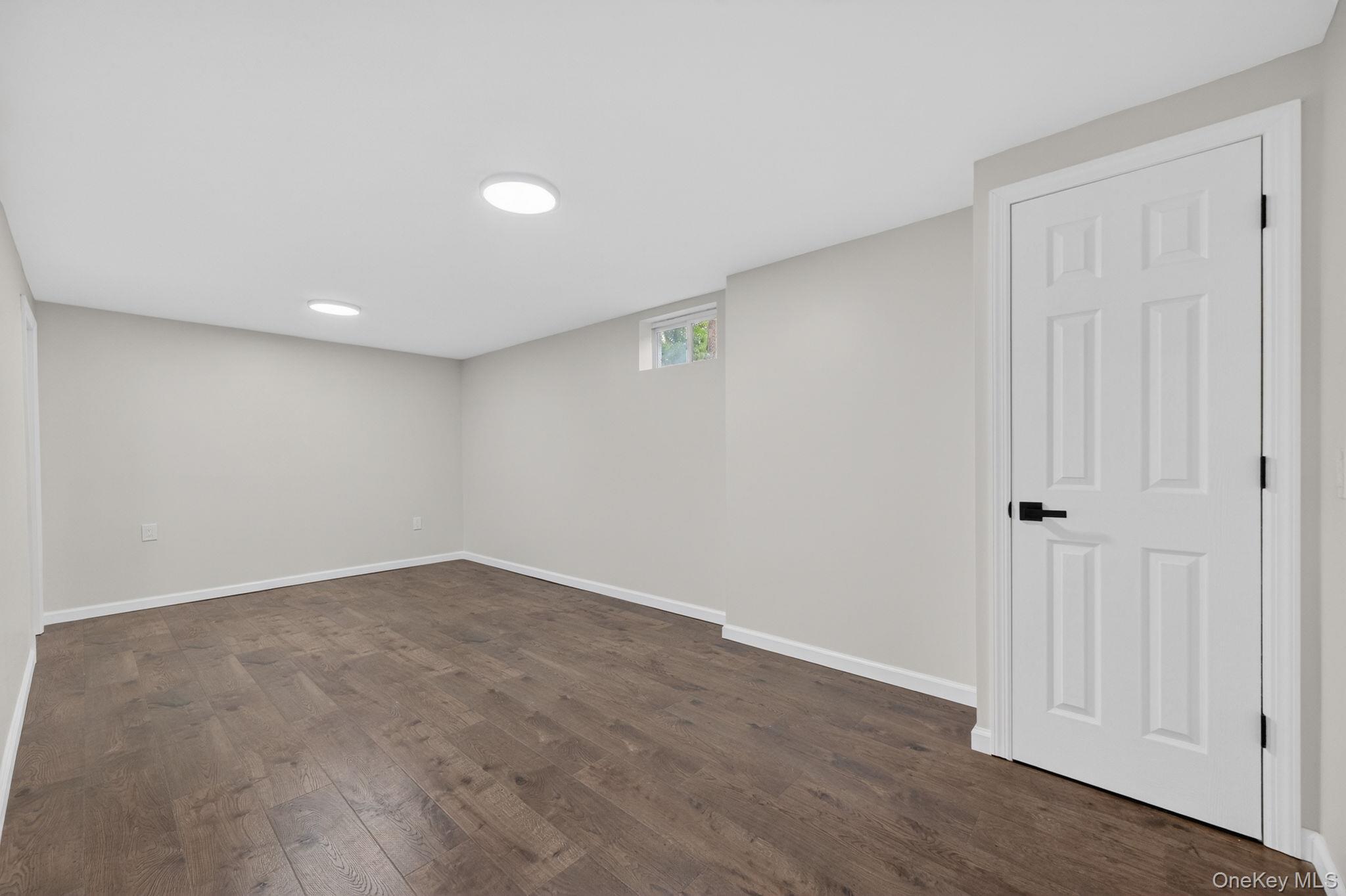 Single Family Van Wagner Dutchess County, NY 12603, MLS-1015869-17