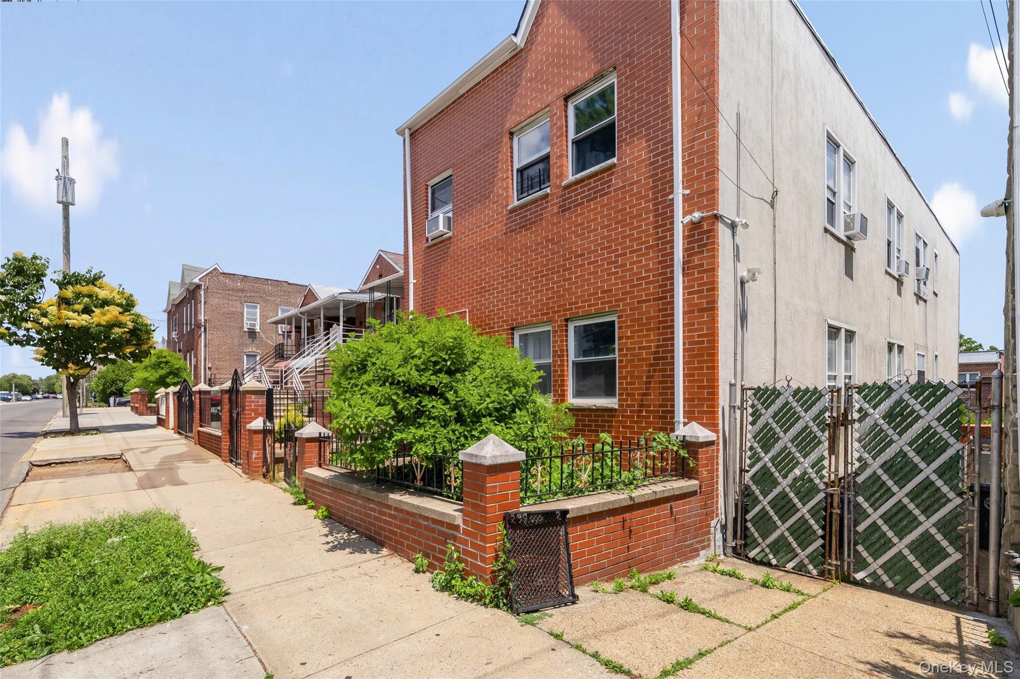 Single Family Fowler Avenue  Bronx, NY 10462, MLS-1015875-2