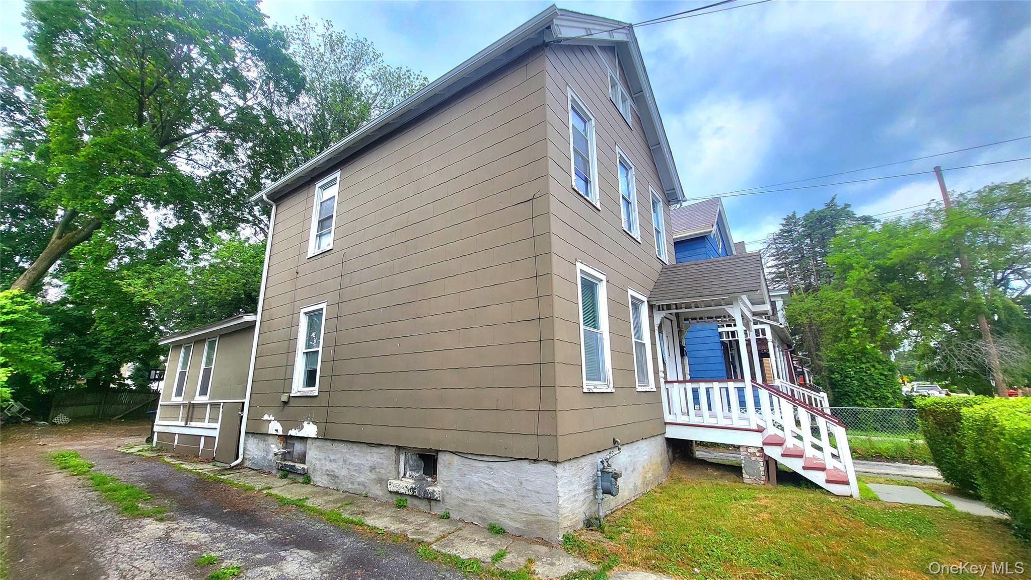Single Family Mansion Street  Dutchess County, NY 12601, MLS-1015879-32