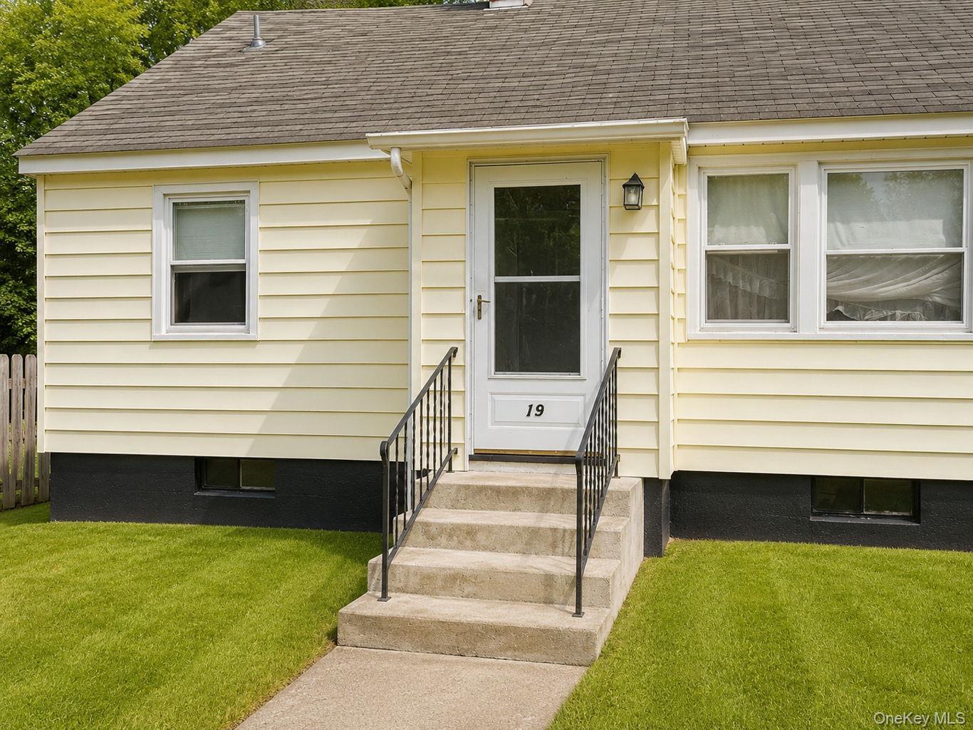 Single Family East Avenue Orange County, NY 12586, MLS-1015923-2