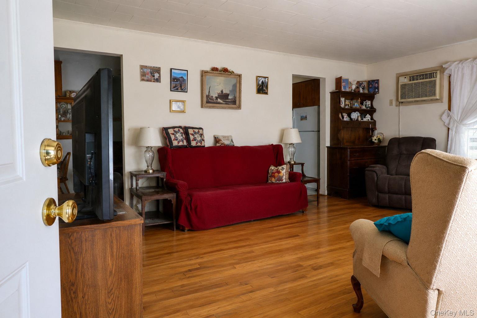 Single Family East Avenue Orange County, NY 12586, MLS-1015923-3