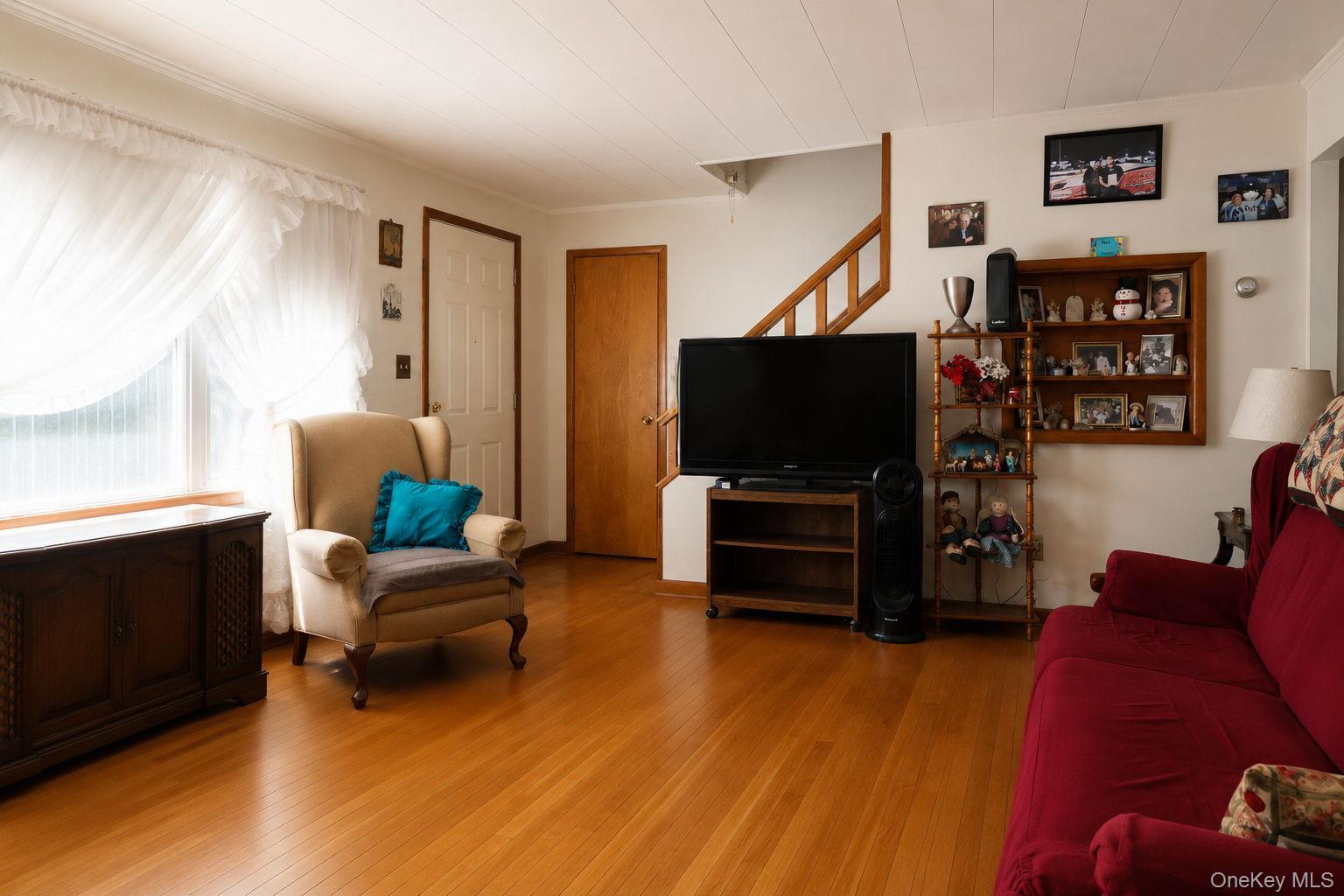 Single Family East Avenue Orange County, NY 12586, MLS-1015923-5