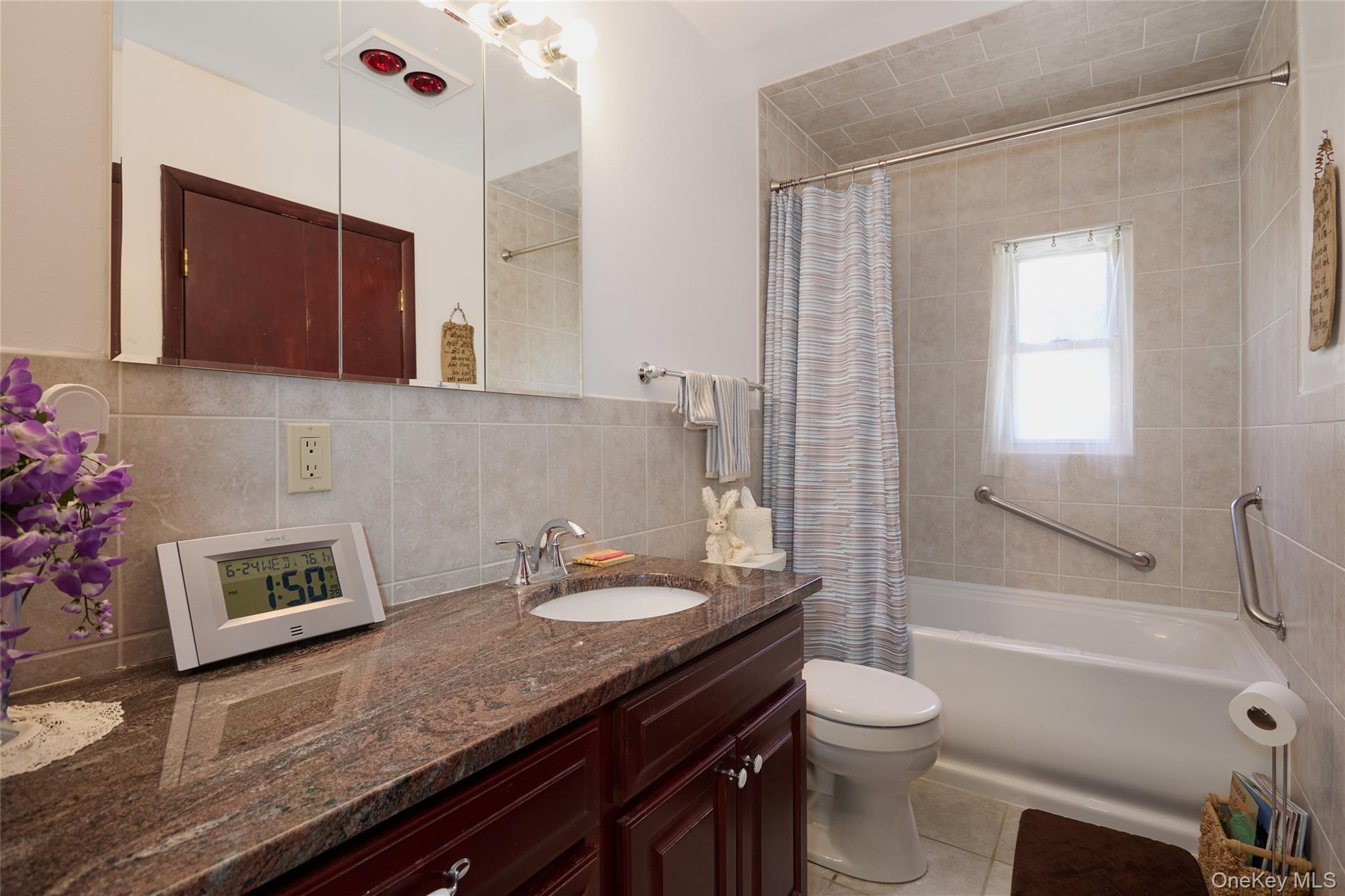 Single Family Abbie Lane Dutchess County, NY 12538, MLS-1015925-18