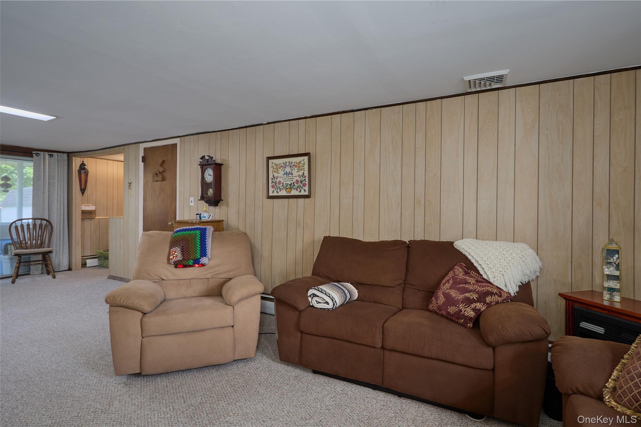 Single Family Abbie Lane Dutchess County, NY 12538, MLS-1015925-21