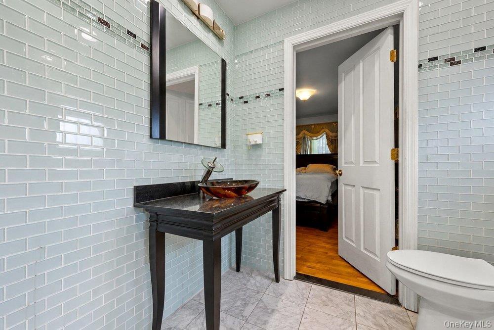 Single Family 233rd Street Queens, NY 11422, MLS-1015928-7