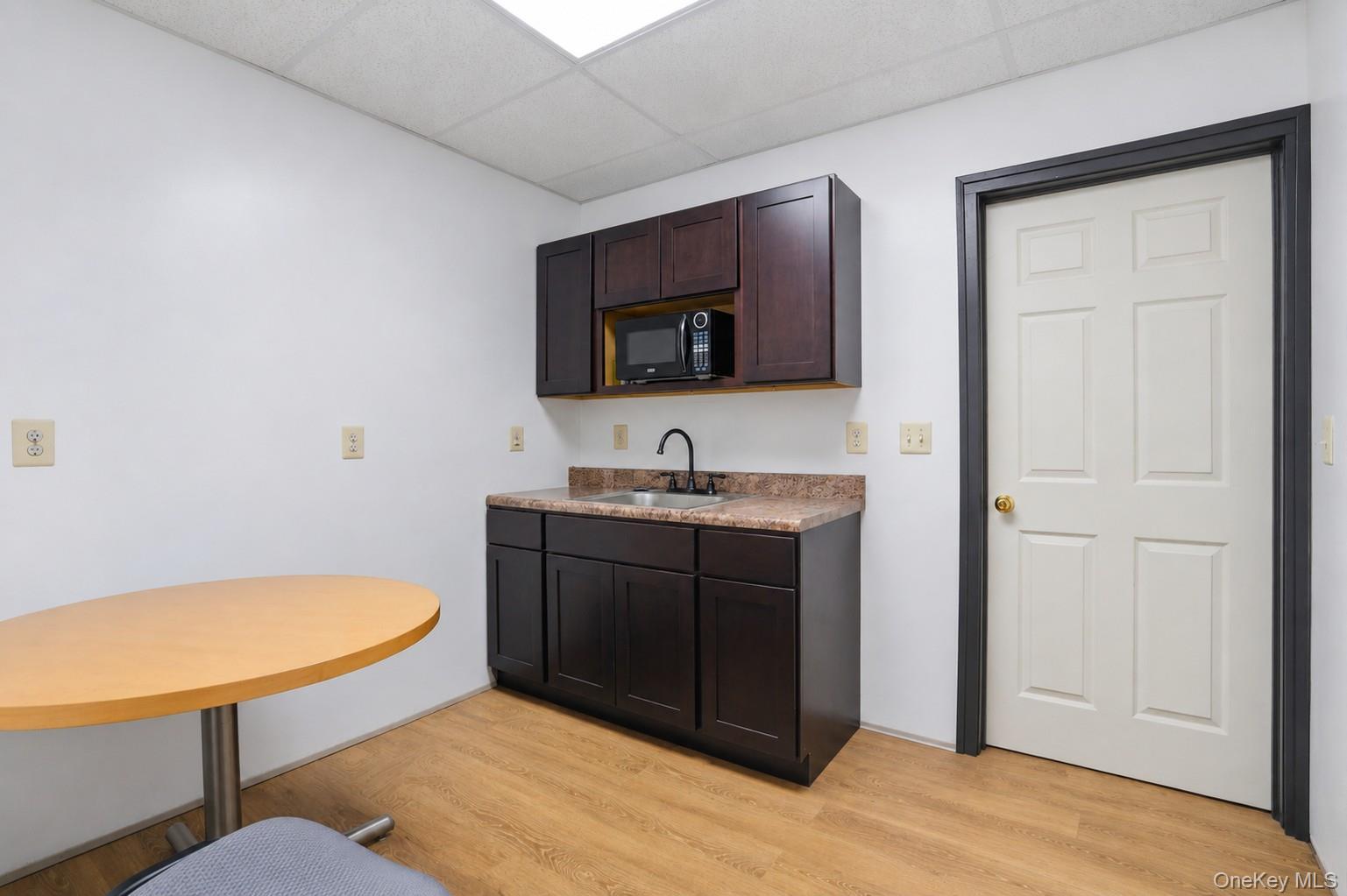 Single Family Grand Street  Ulster County, NY 12401, MLS-1015932-13