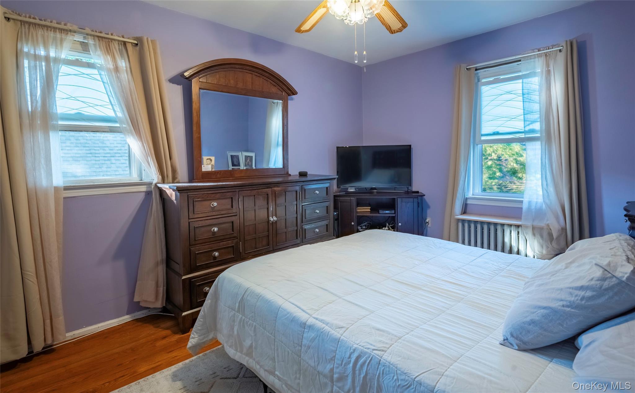Single Family 253rd Street Queens, NY 11426, MLS-1015970-12