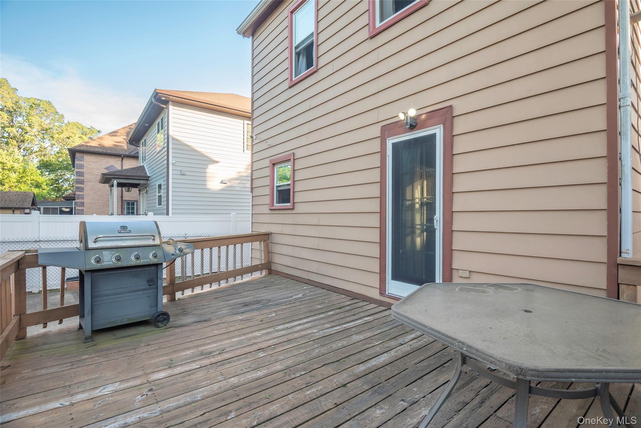 Single Family 253rd Street Queens, NY 11426, MLS-1015970-18