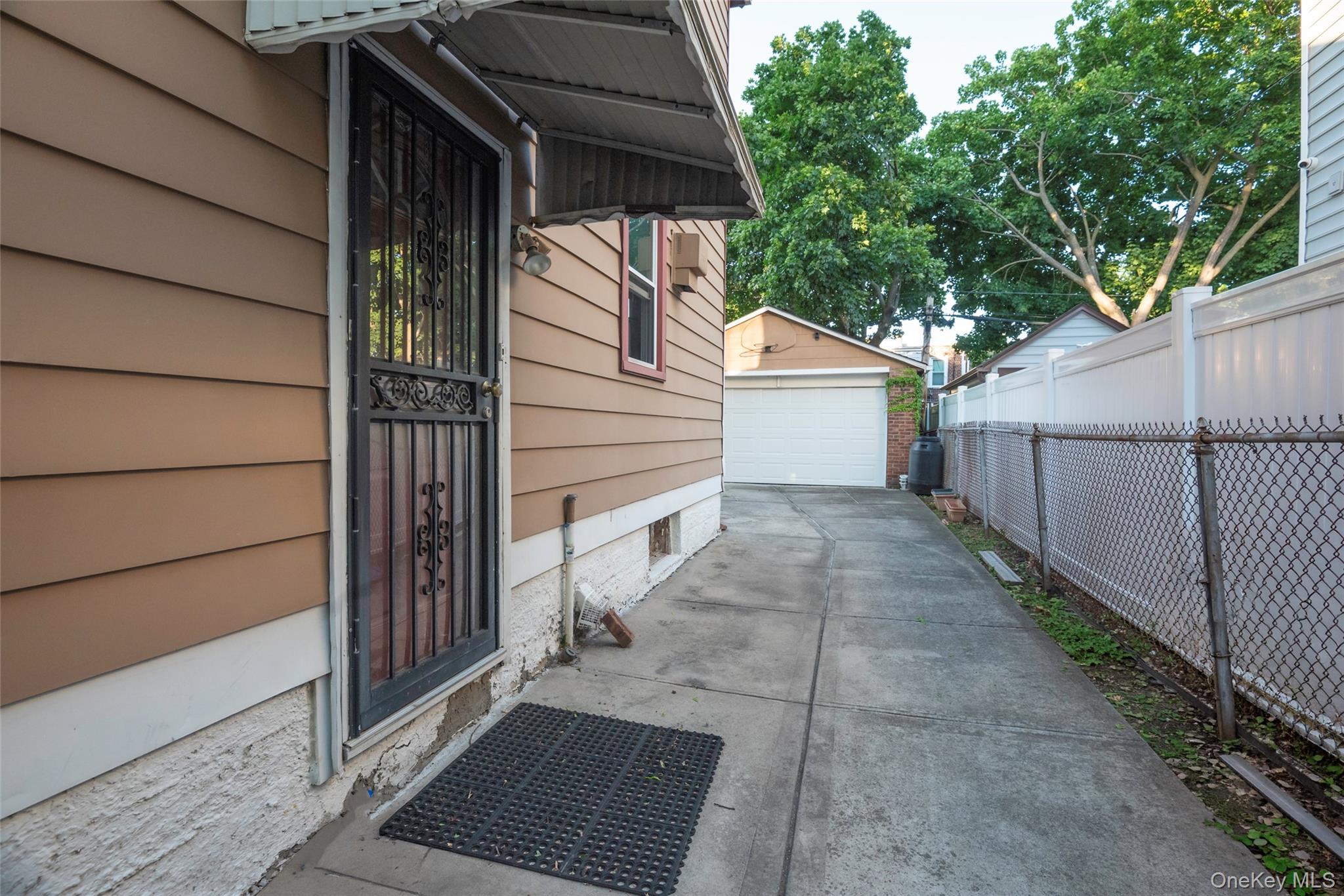 Single Family 253rd Street Queens, NY 11426, MLS-1015970-21