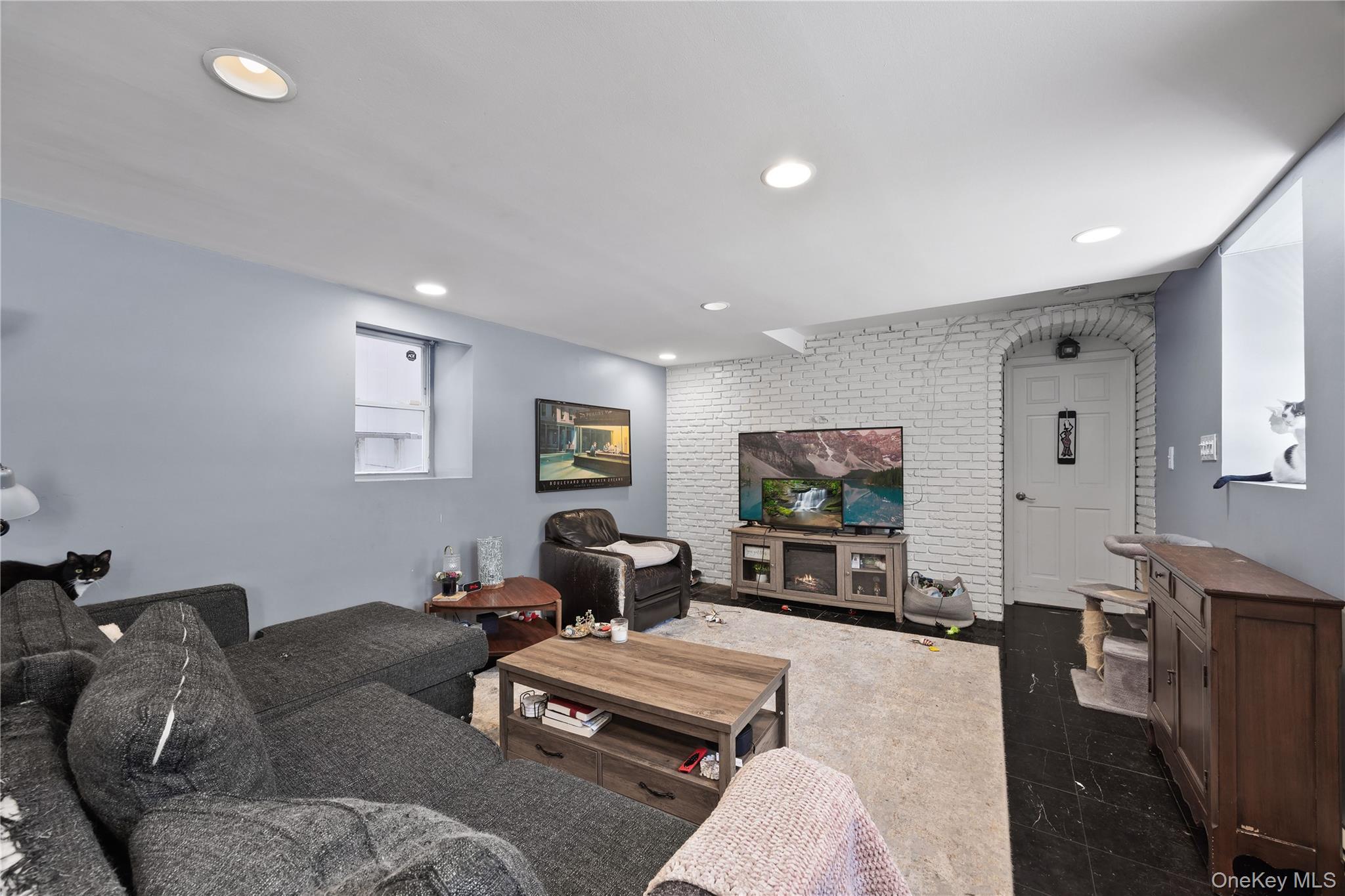 Single Family Williamsbridge Road Bronx, NY 10469, MLS-1015976-40