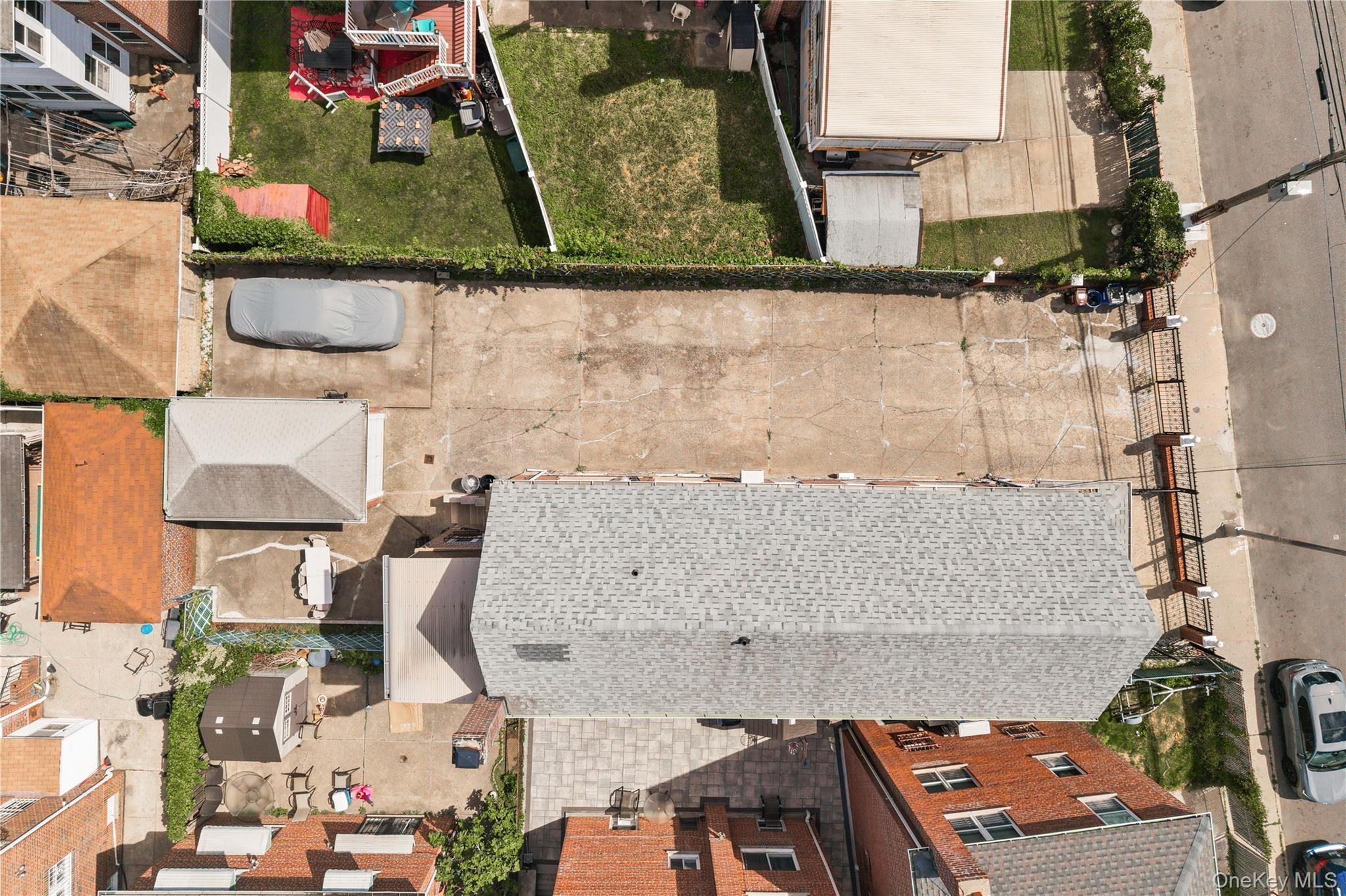 Single Family Williamsbridge Road Bronx, NY 10469, MLS-1015976-47
