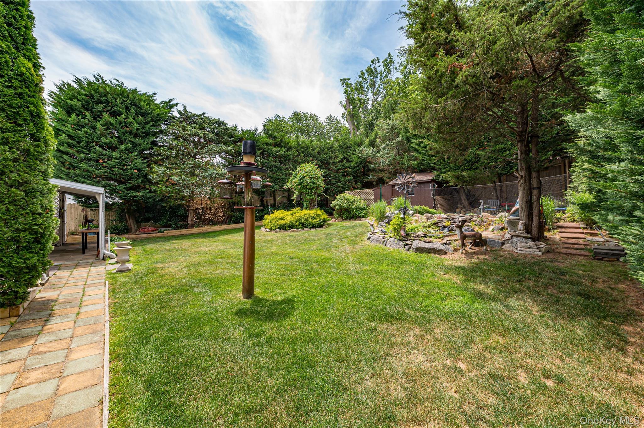Single Family Bowman Lane  Suffolk County, NY 11754, MLS-1015982-25
