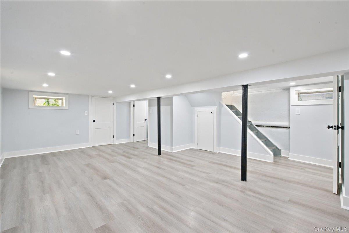 Single Family 209th Street Queens, NY 11361, MLS-1016019-24