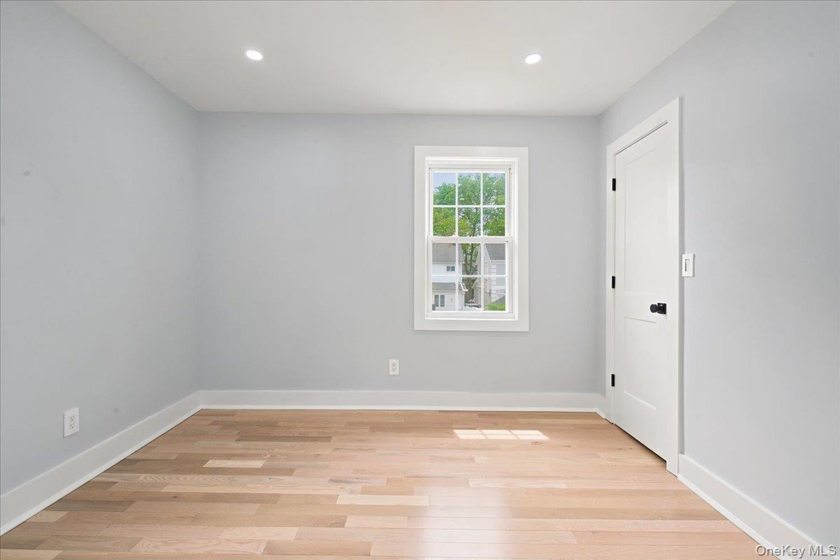 Single Family 209th Street Queens, NY 11361, MLS-1016019-39