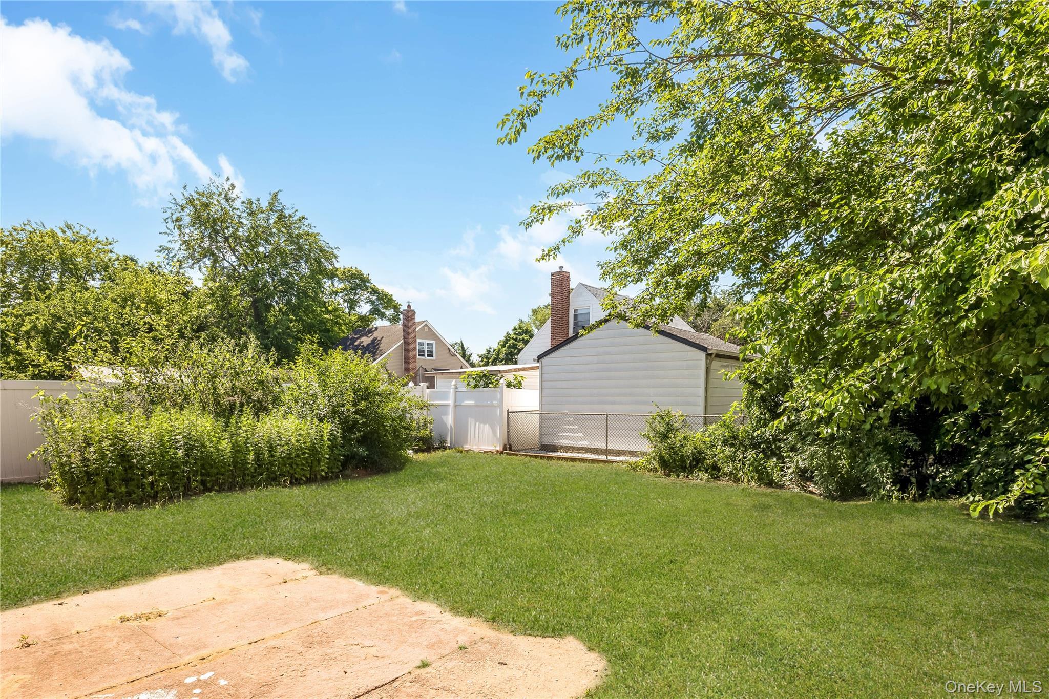 Single Family Viola Street Nassau County, NY 11580, MLS-1016039-7