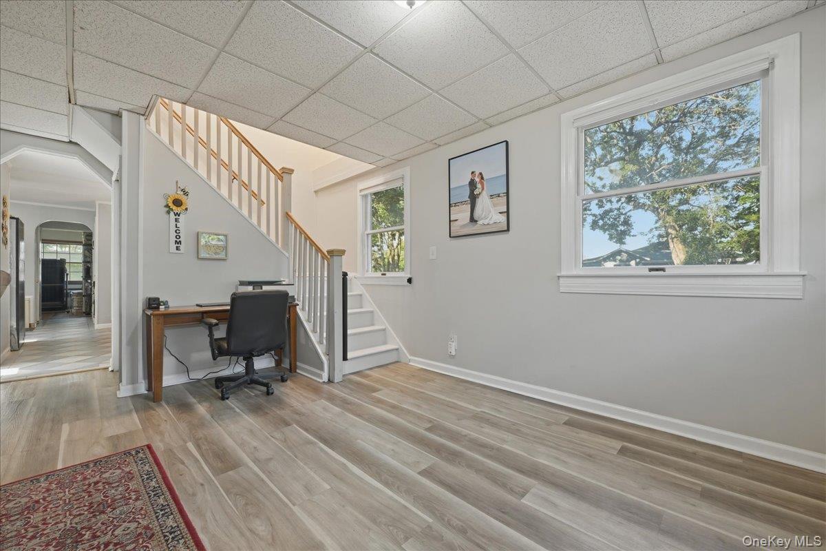 Single Family Thorne Street Suffolk County, NY 11779, MLS-1016062-5