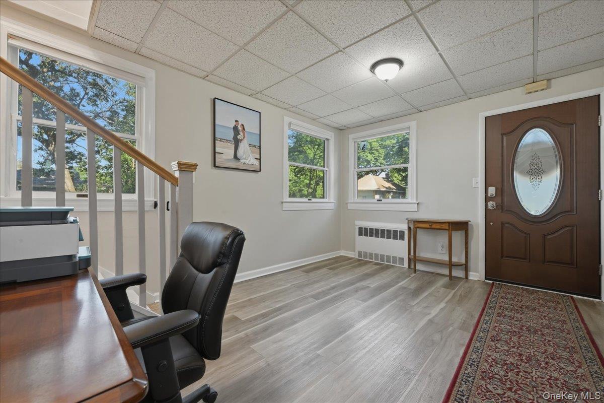 Single Family Thorne Street Suffolk County, NY 11779, MLS-1016062-6