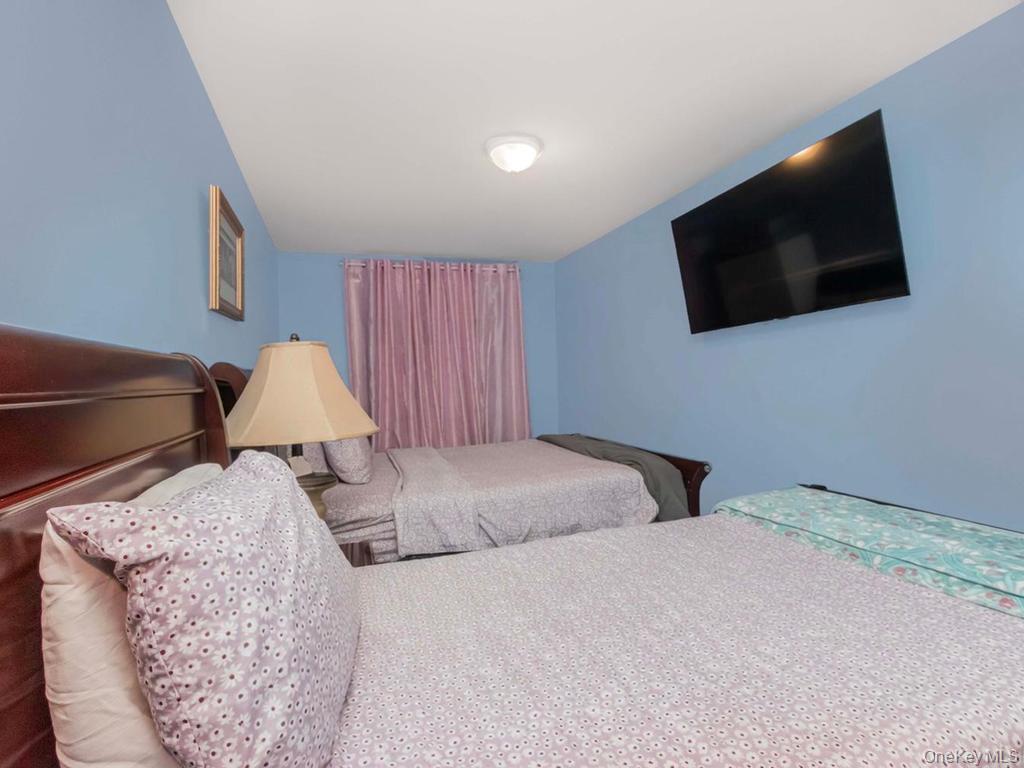 Single Family W Tremont Avenue Bronx, NY 10453, MLS-1016093-12