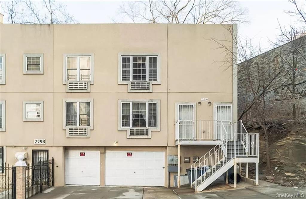 Single Family W Tremont Avenue  Bronx, NY 10453, MLS-1016093-14