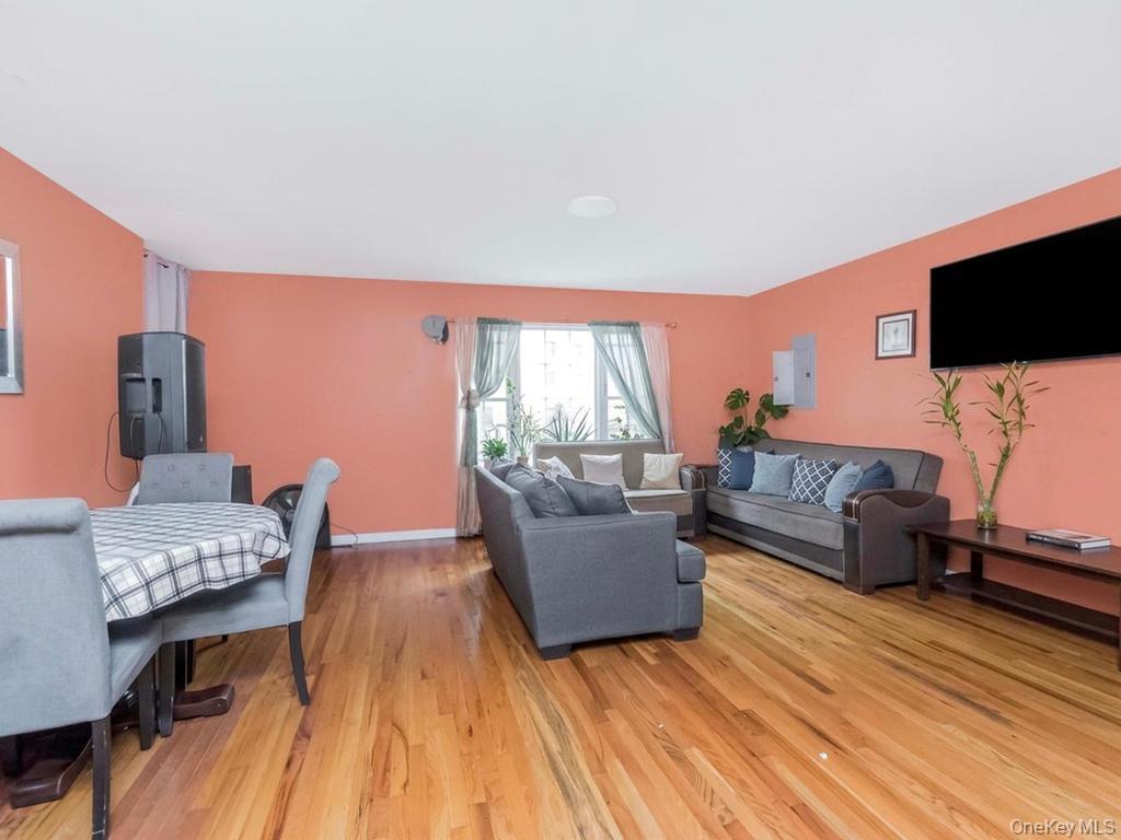 Single Family W Tremont Avenue Bronx, NY 10453, MLS-1016093-7