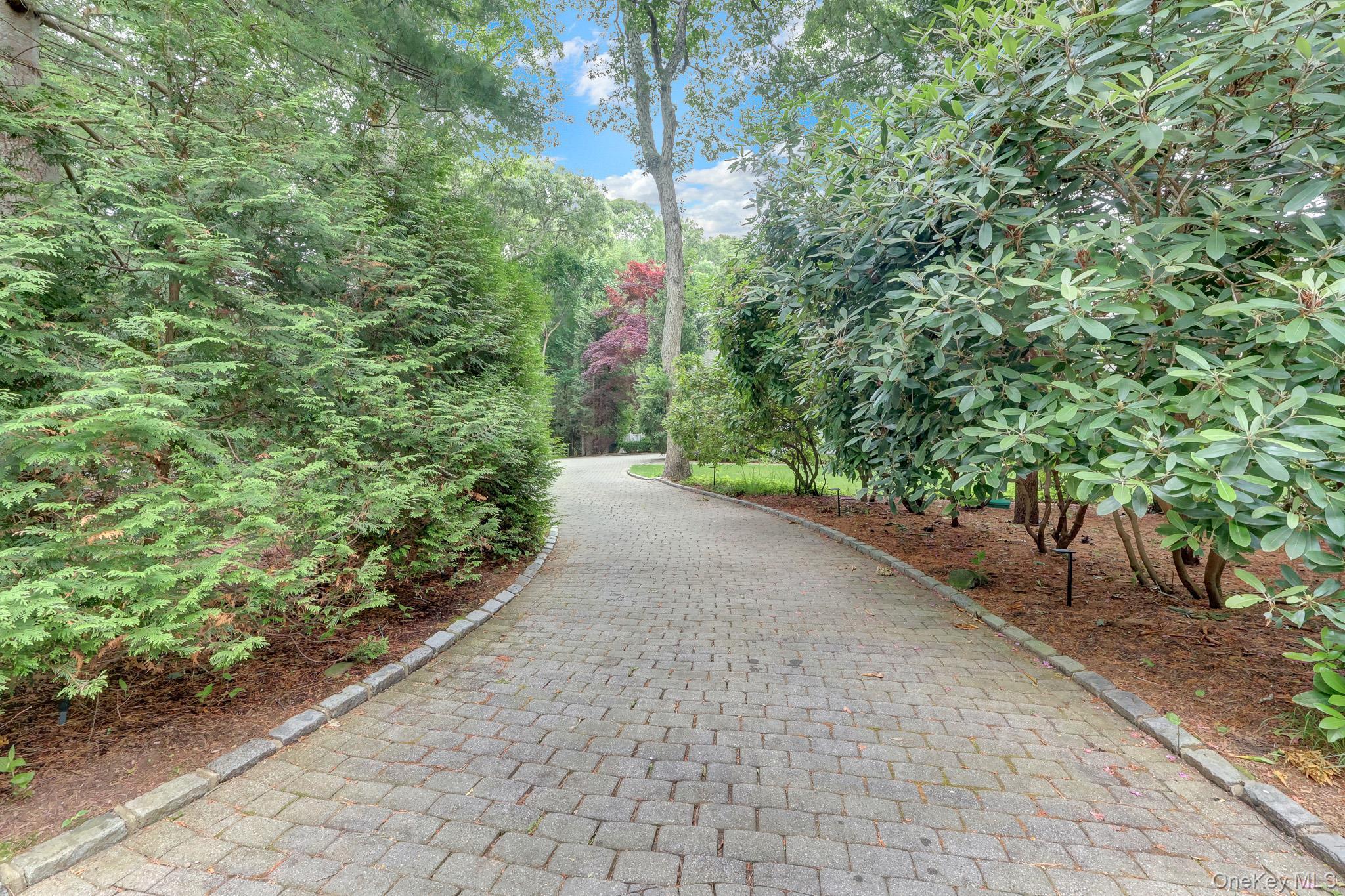 Single Family Plume Grass Way Suffolk County, NY 11977, MLS-1016100-2