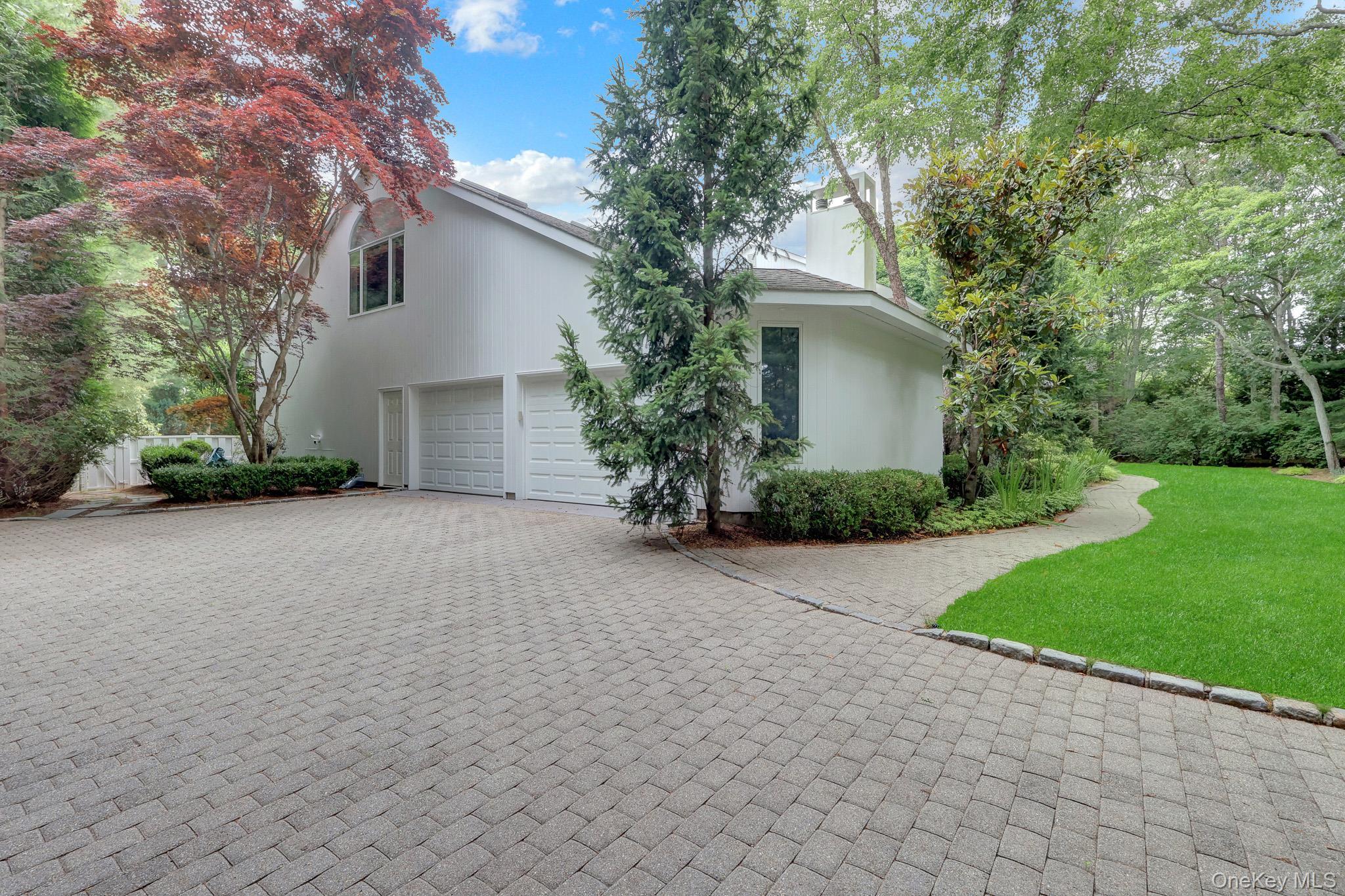 Single Family Plume Grass Way Suffolk County, NY 11977, MLS-1016100-3