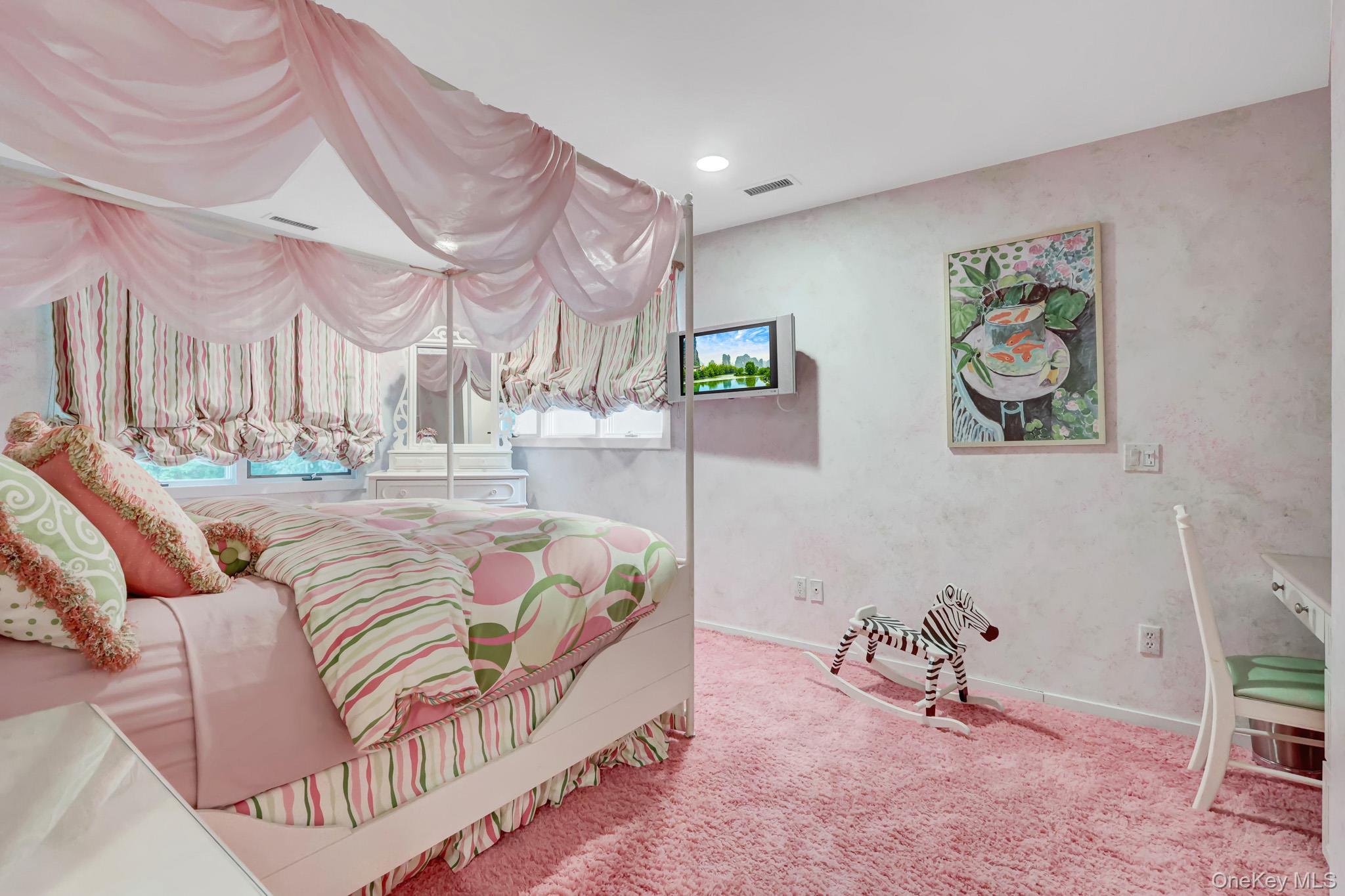 Single Family Plume Grass Way Suffolk County, NY 11977, MLS-1016100-41