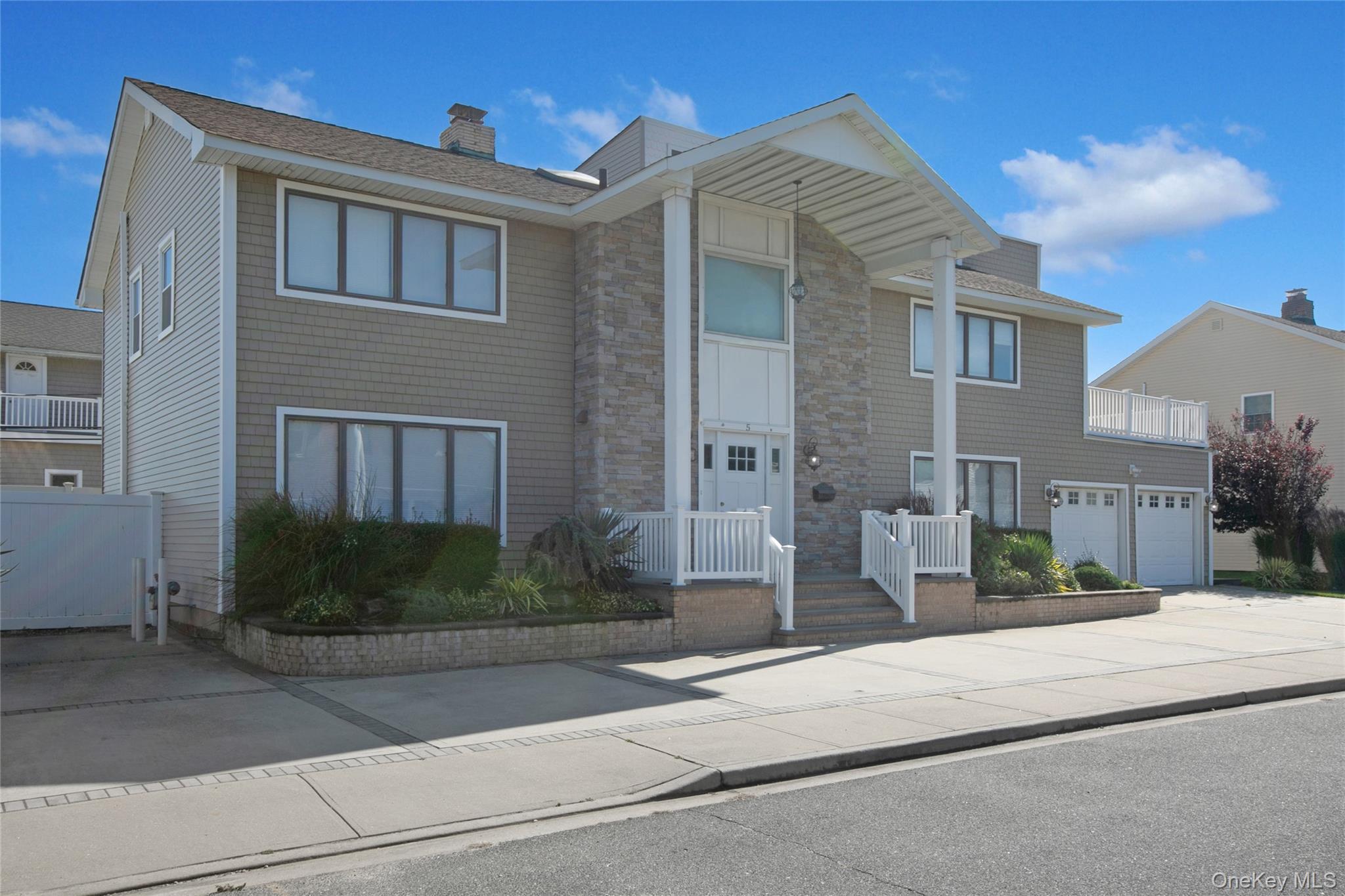 Single Family Kensington  Nassau County, NY 11561, MLS-1016110-17