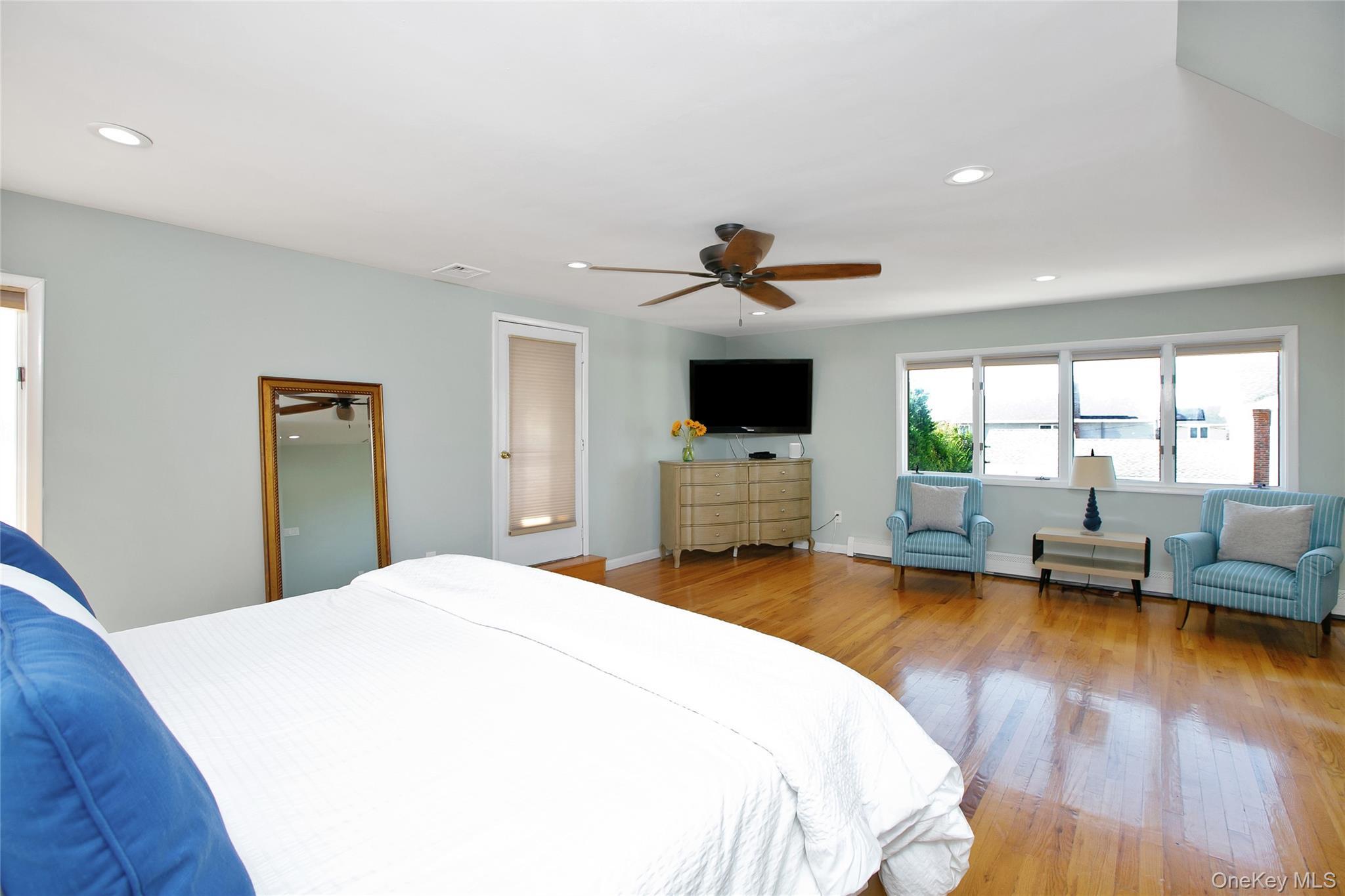 Single Family Kensington  Nassau County, NY 11561, MLS-1016110-23