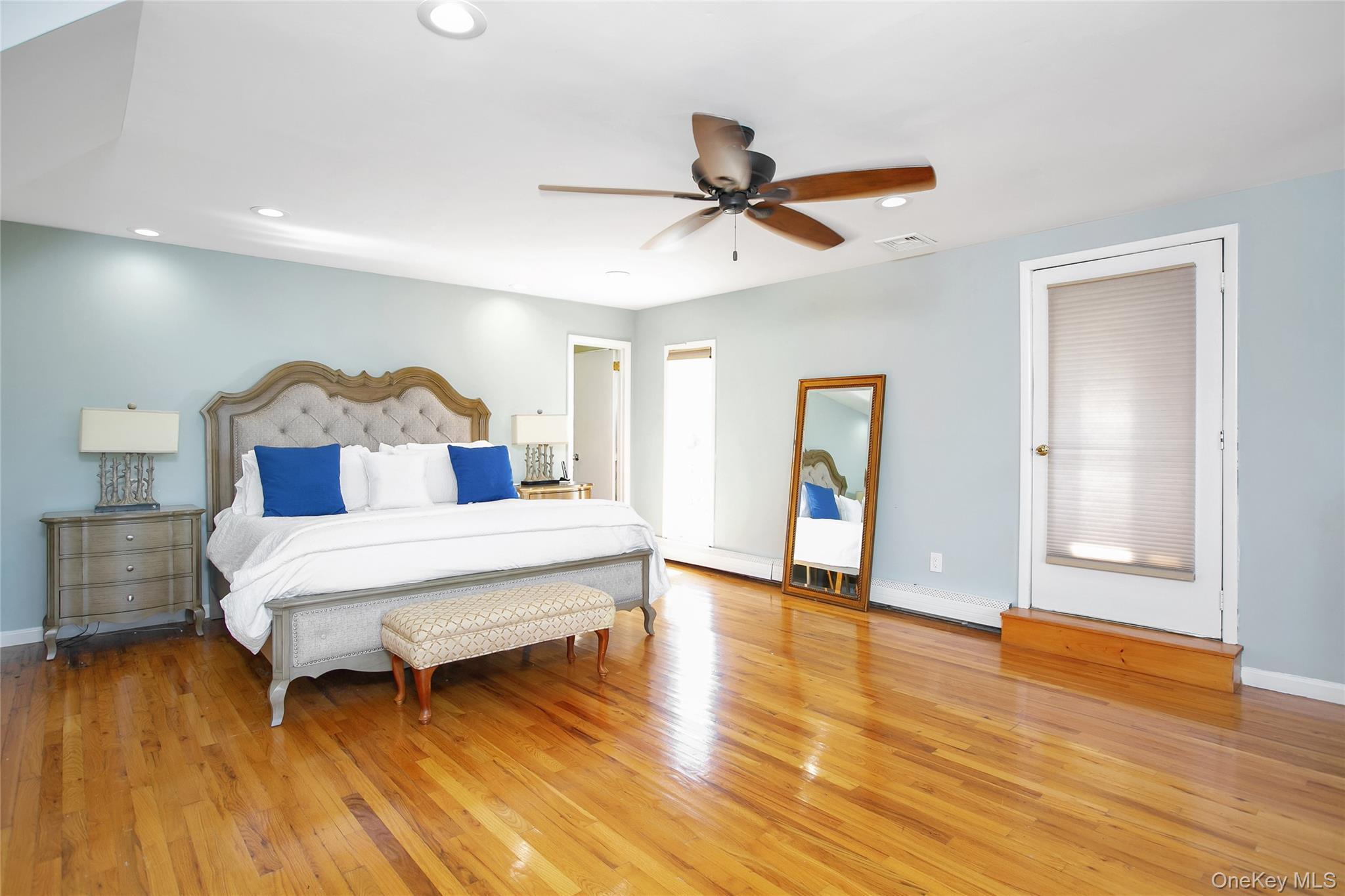 Single Family Kensington  Nassau County, NY 11561, MLS-1016110-25