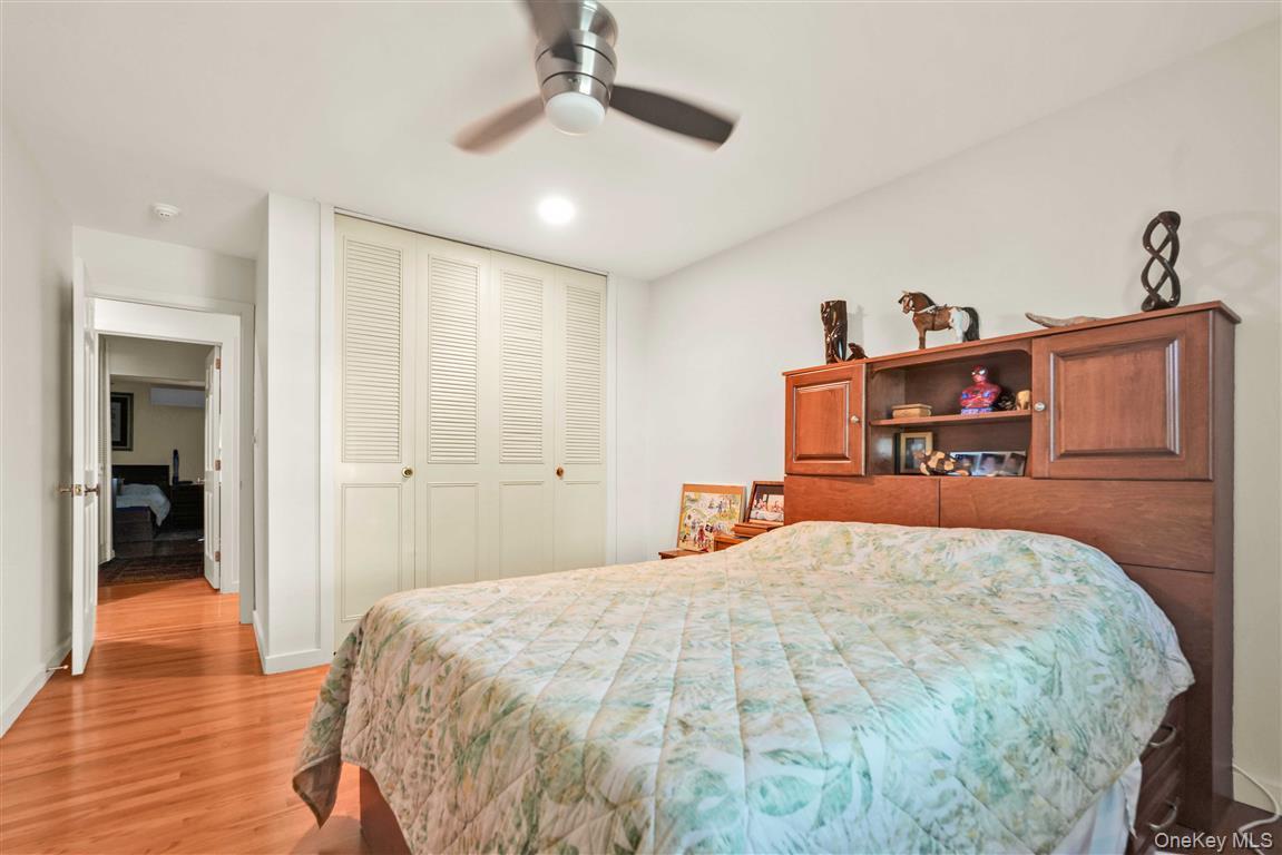 Single Family Park Lane  Queens, NY 11363, MLS-1016111-16