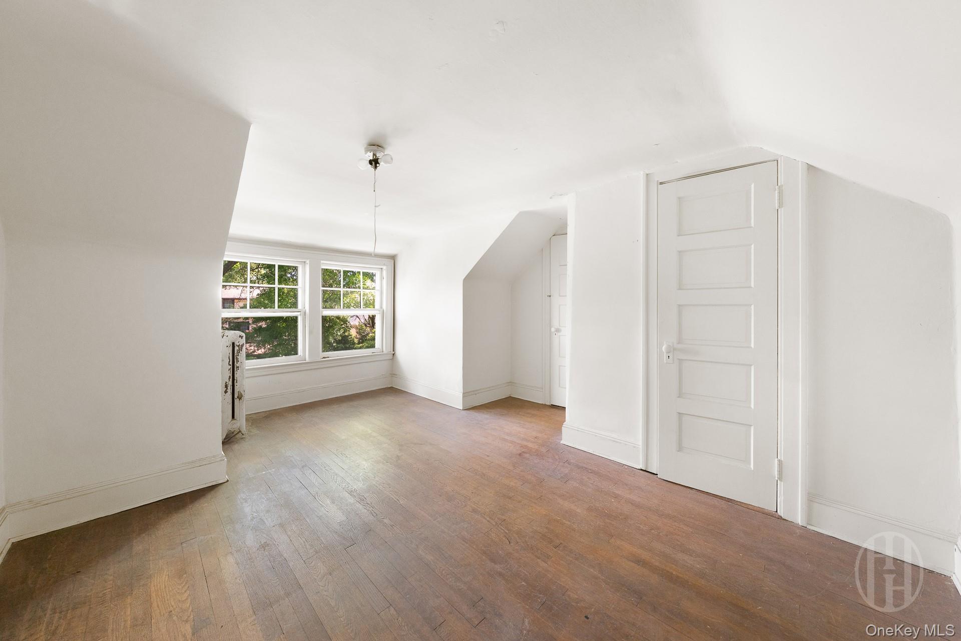Single Family Carolina Road Queens, NY 11362, MLS-1016122-22