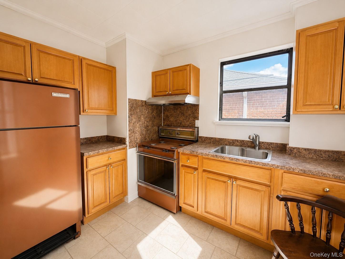 Single Family Lurting Bronx, NY 10461, MLS-1016126-12