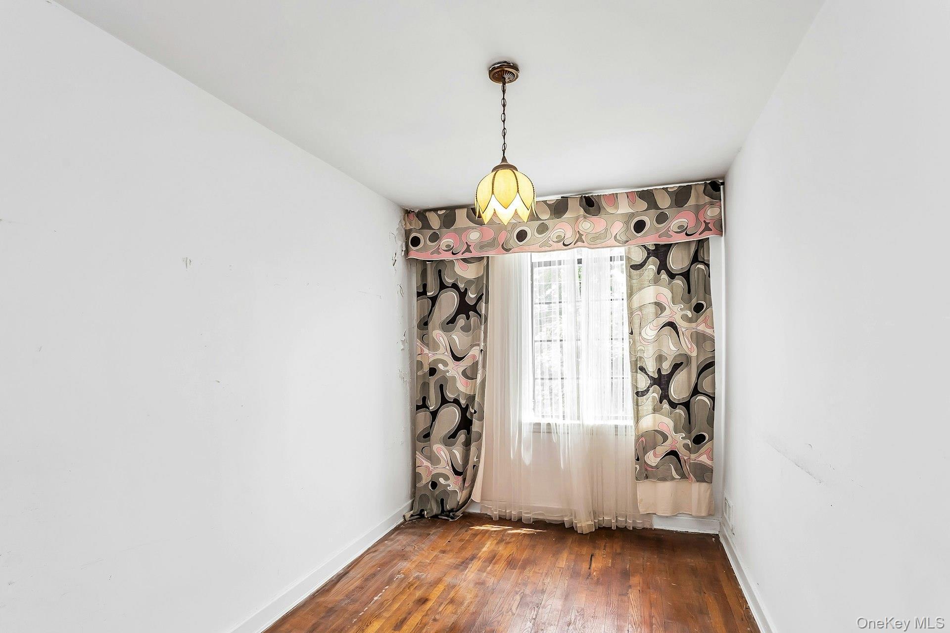 Single Family 152nd Street Queens, NY 11357, MLS-1016129-14