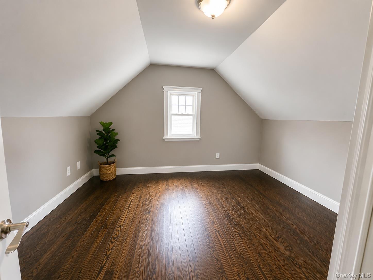 Single Family N Indiana Avenue  Suffolk County, NY 11757, MLS-1016149-17