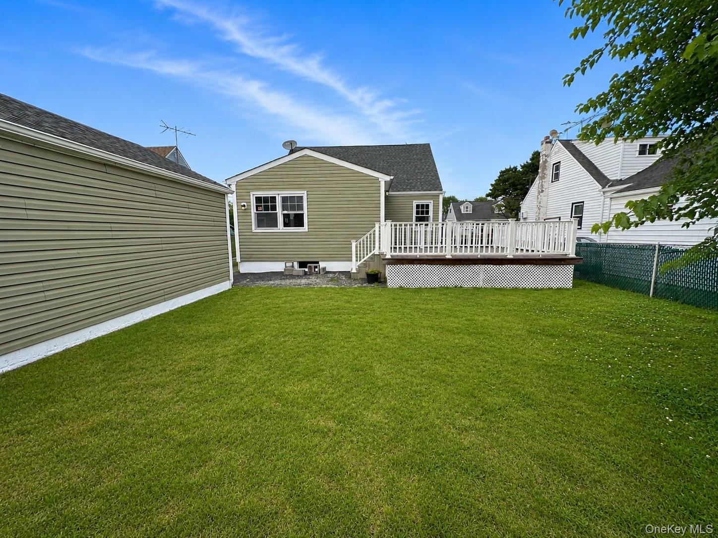 Single Family N Indiana Avenue  Suffolk County, NY 11757, MLS-1016149-22