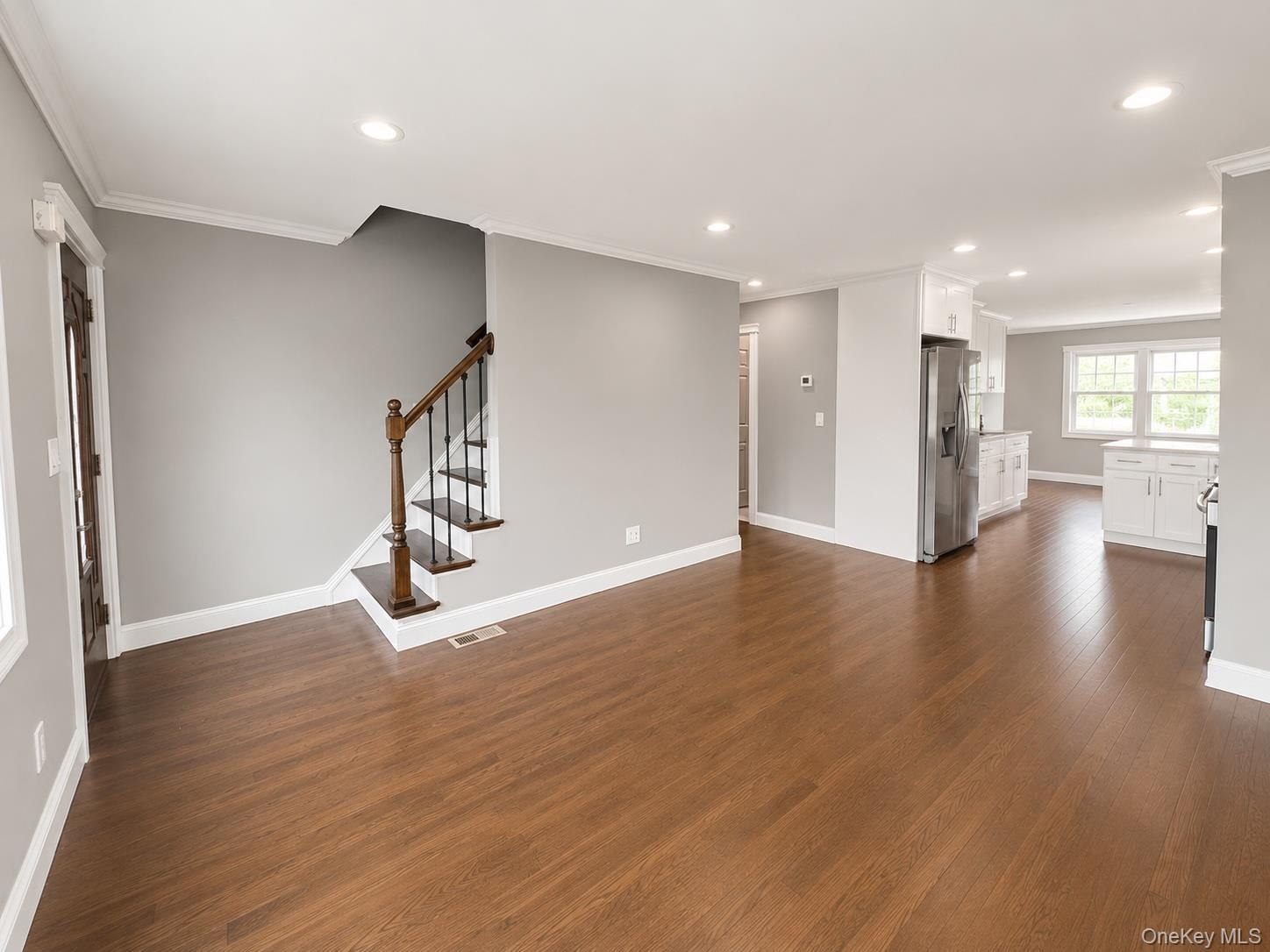 Single Family N Indiana Avenue  Suffolk County, NY 11757, MLS-1016149-6